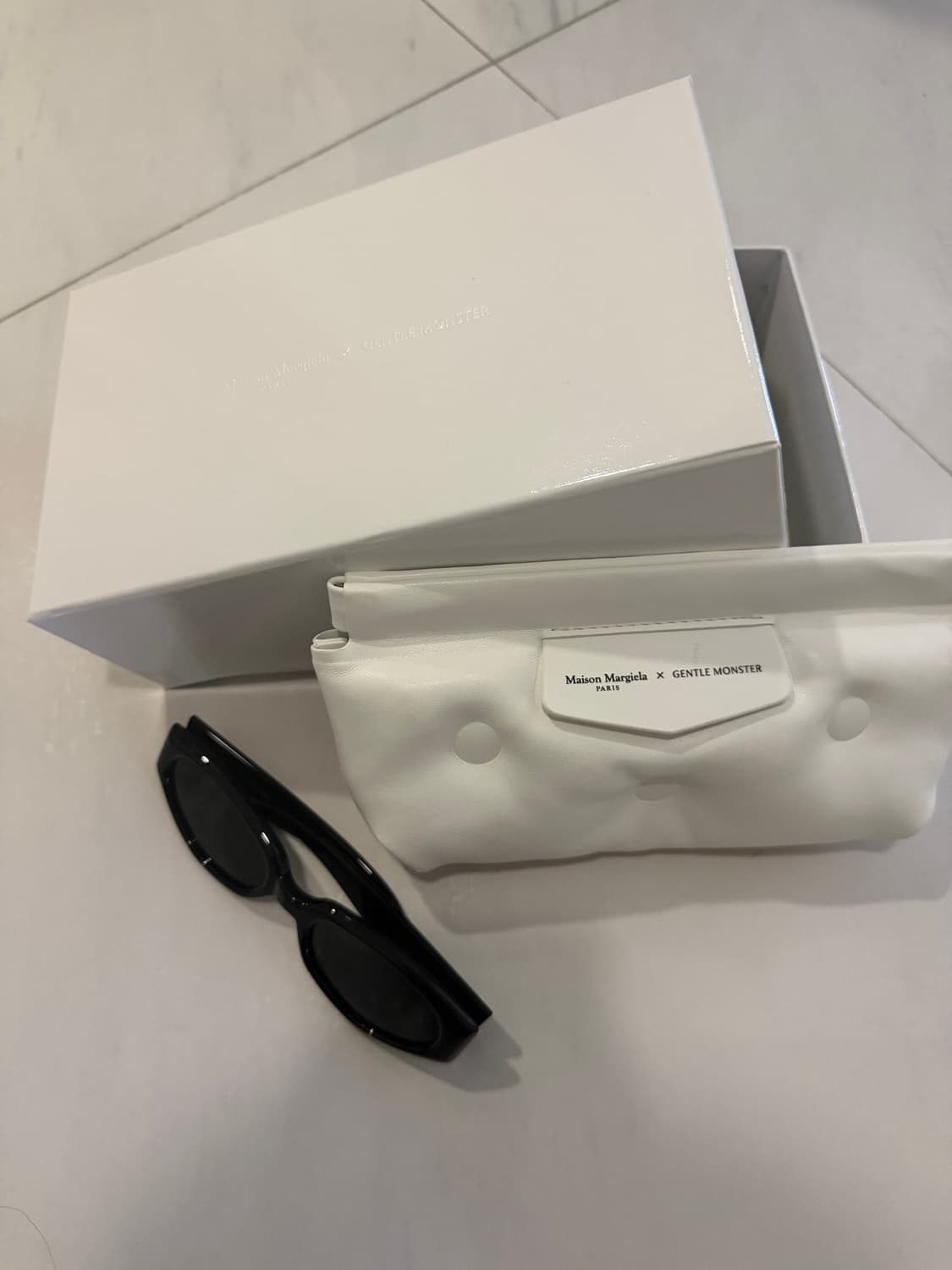 메종 마르지엘라 × 젠틀몬스터 선글라스 MM205 블랙 상품이미지2