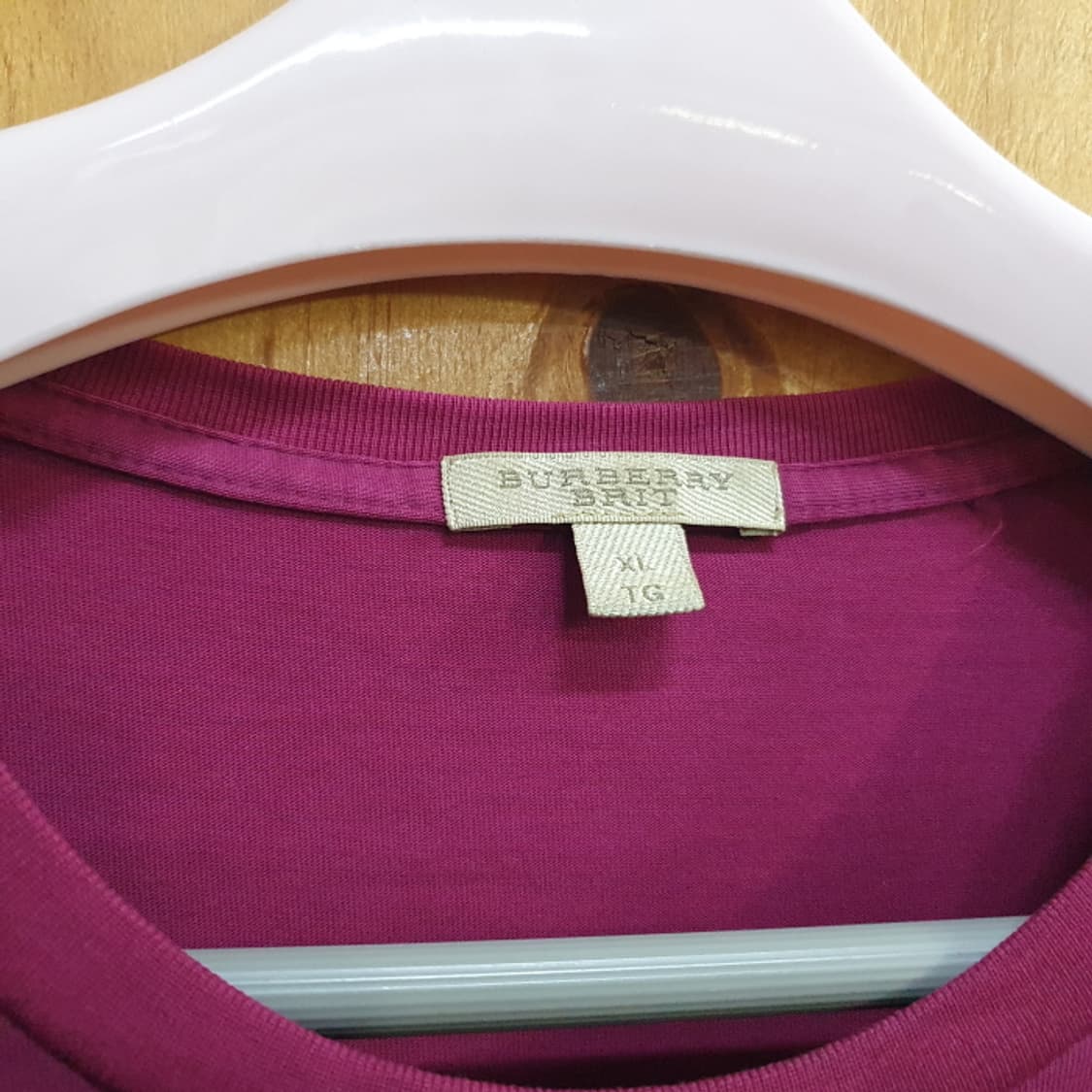 버버리 BRIT 라운드 반팔티(105) 상품이미지7