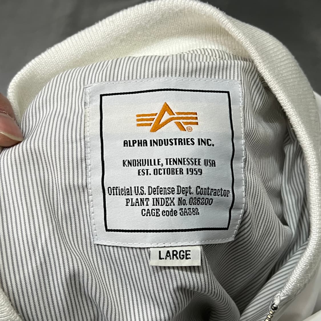  알파인더스트리 화이트 ma-1 y14959 상품이미지7