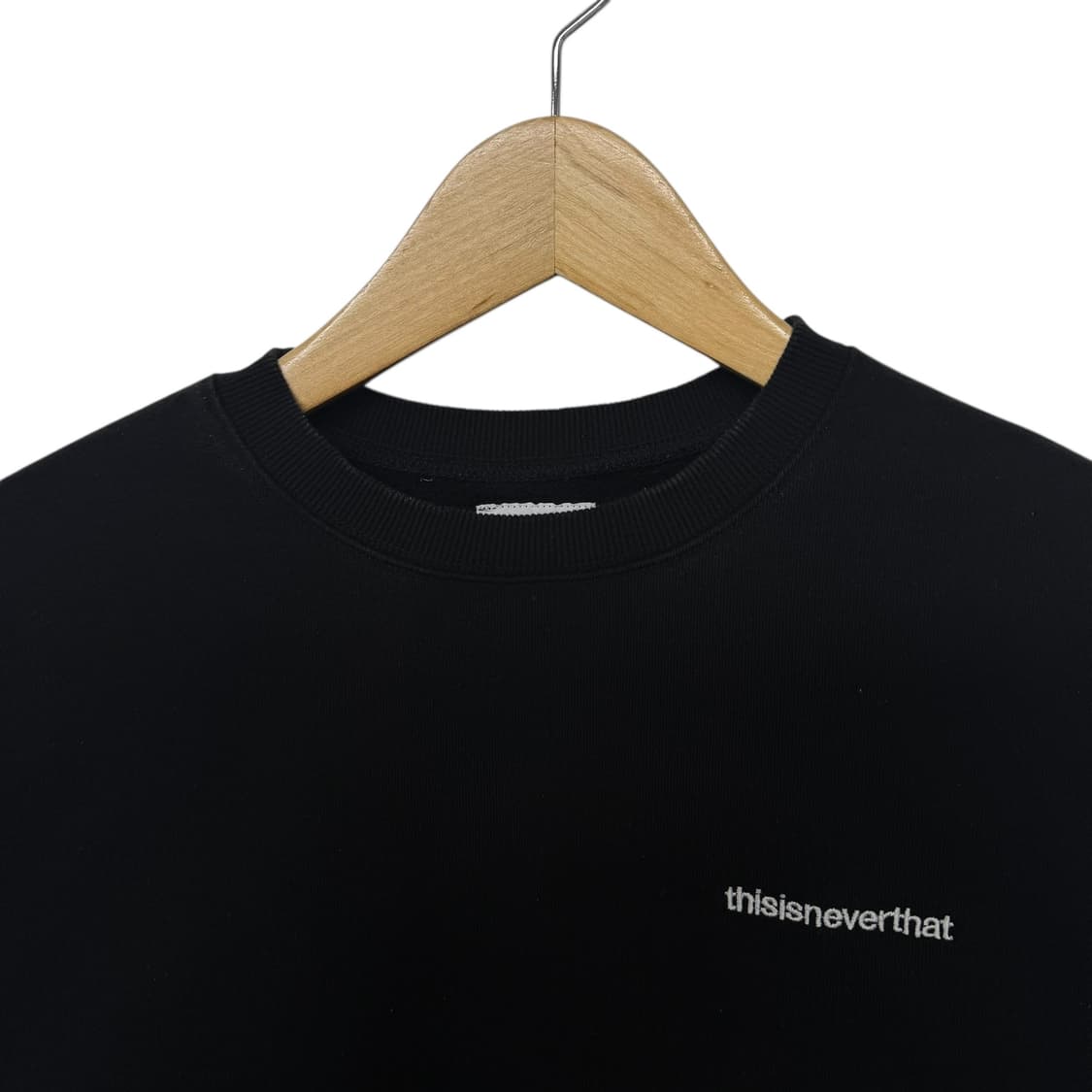 디스이즈네버댓 백 자수로고 맨투맨 상품이미지4