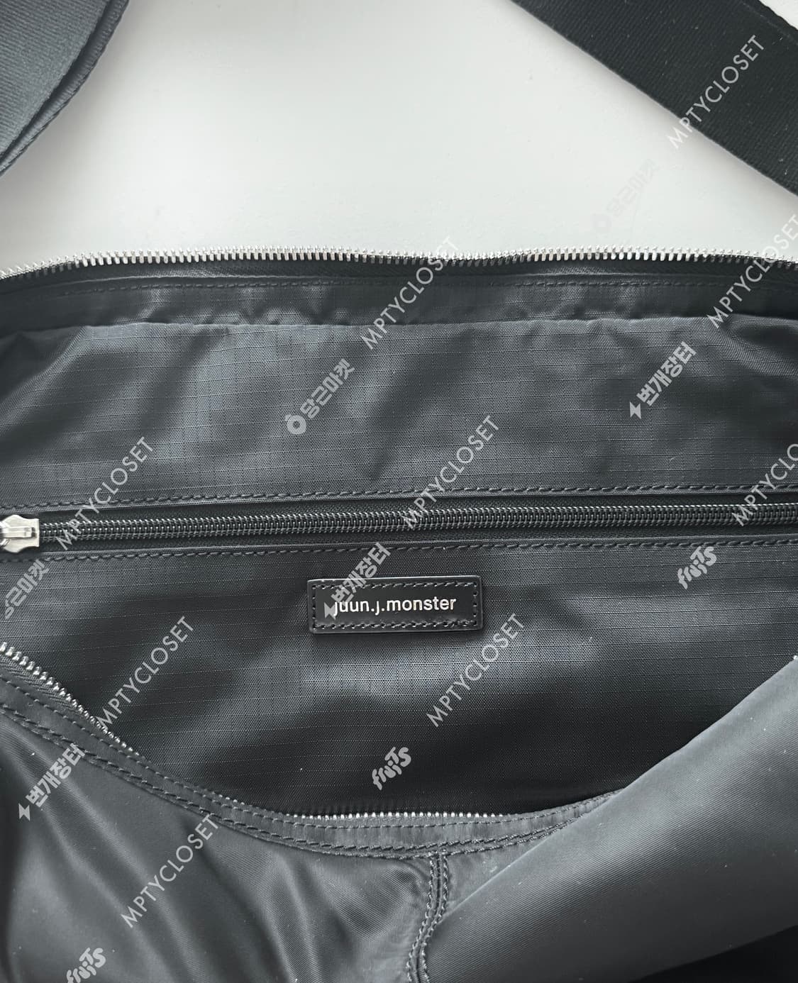 [new] 준지 juun.j 성수에디션 나일론 호보백 크로스백 상품이미지6