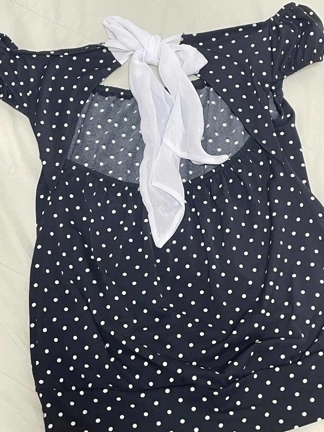 세실맥비 갸루 도트 스카프 탑 상품이미지1