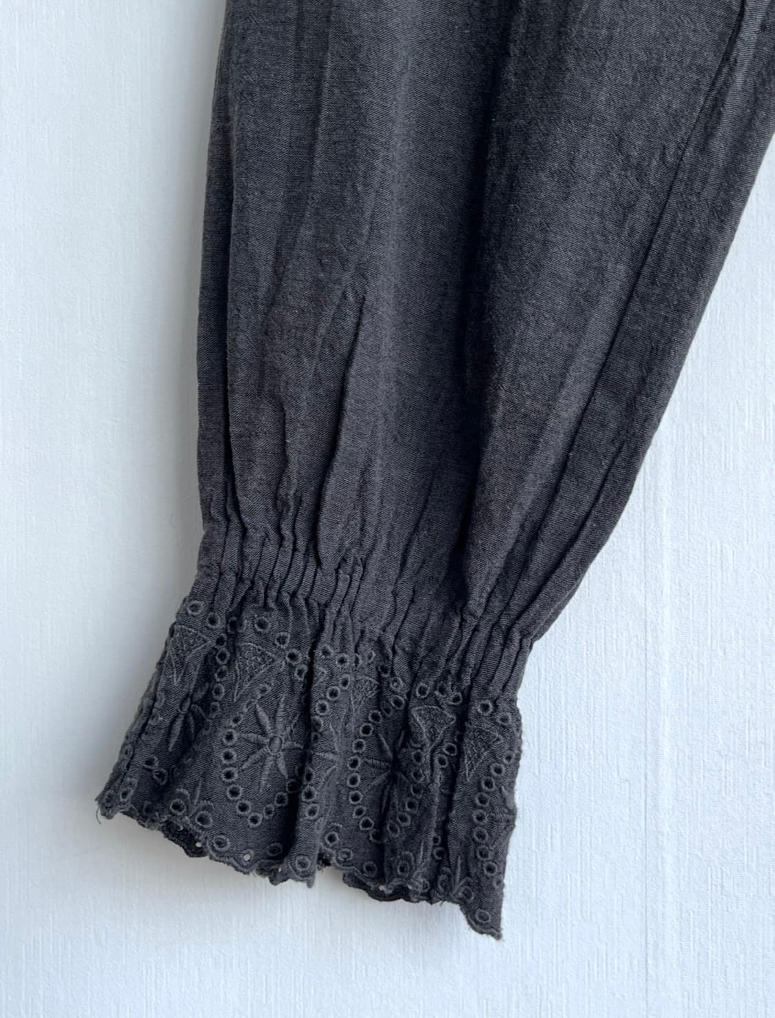 Samansa Mos2 차콜 레이스 조거 팬츠 상품이미지3