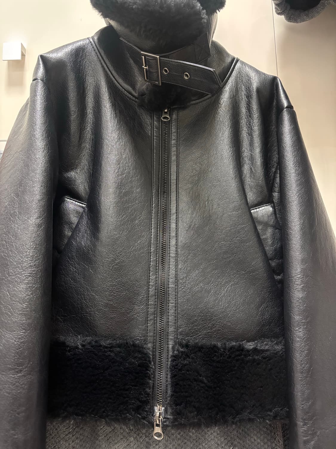 보헴서 무스탕 22fw 상품이미지3