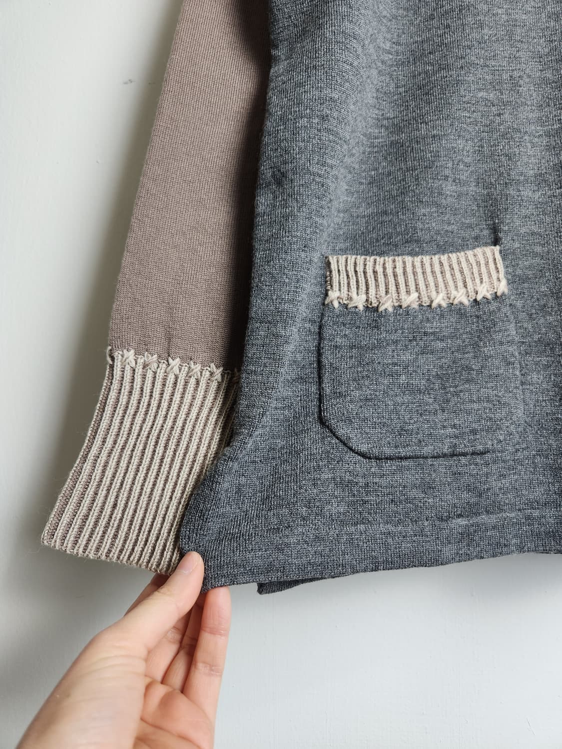 언발 넥 울 니트탑 상품이미지9