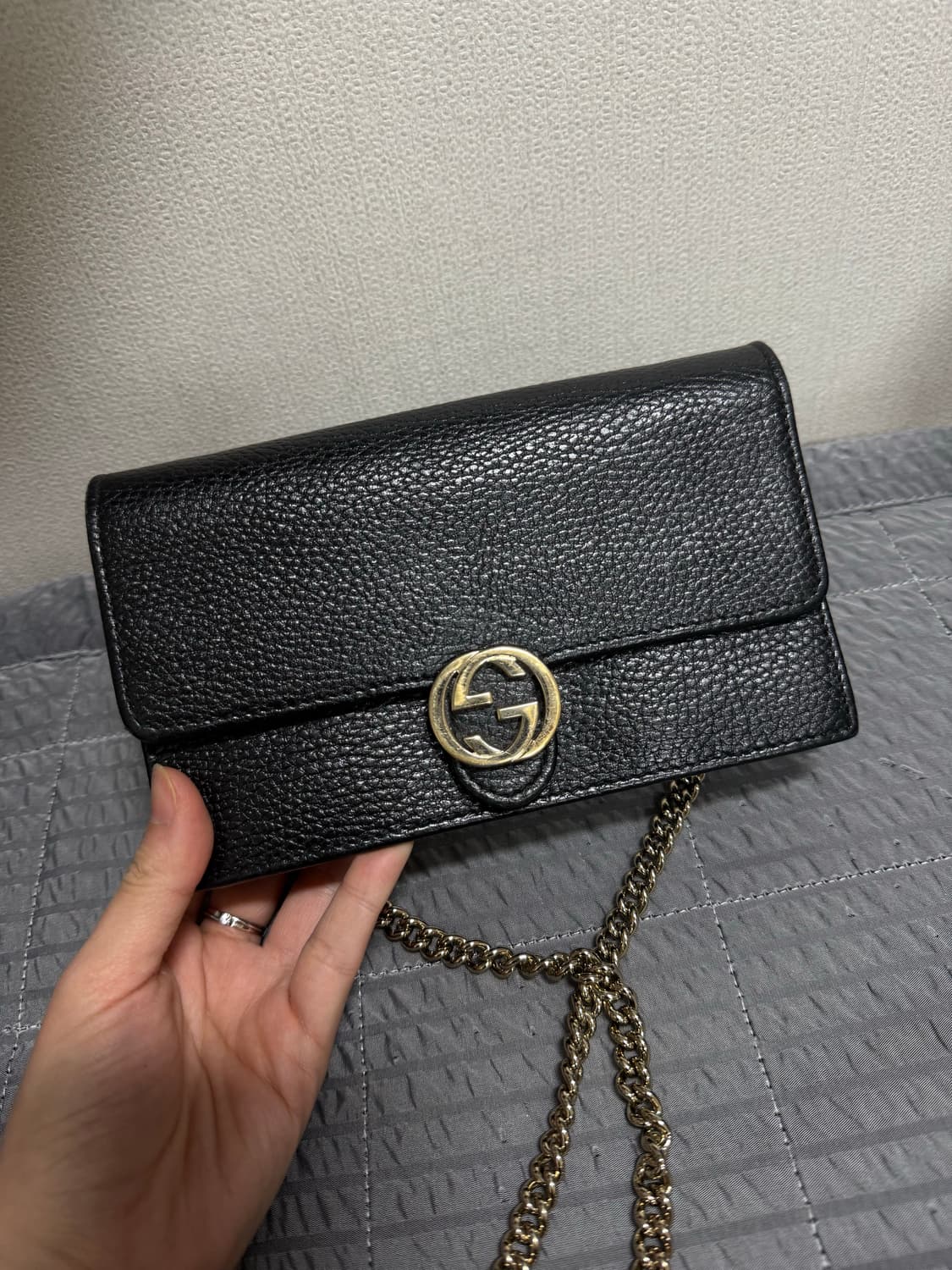구찌 GG 인터로킹 체인 월렛백 상품이미지2