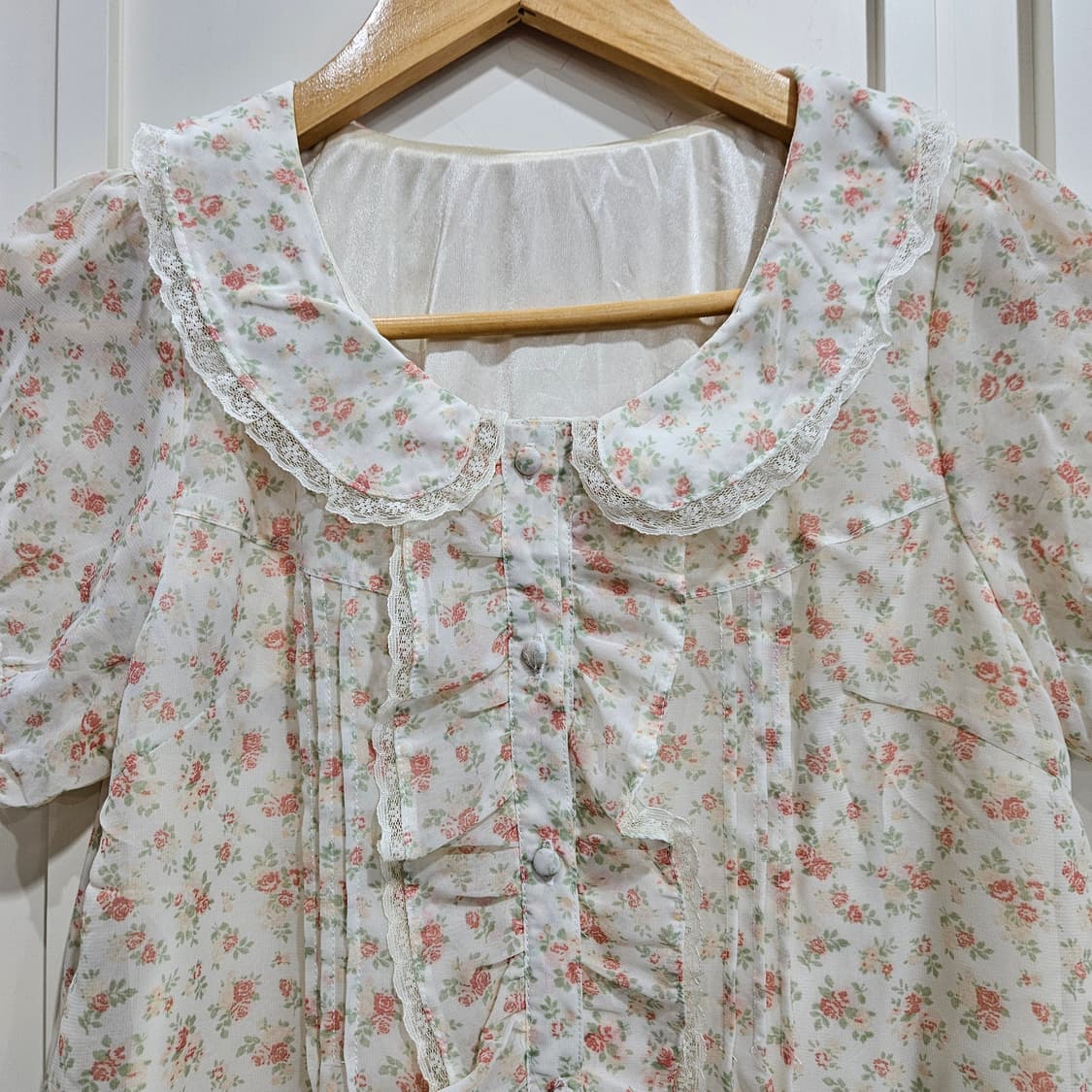 플라워 레이스 프릴 블라우스 상품이미지2