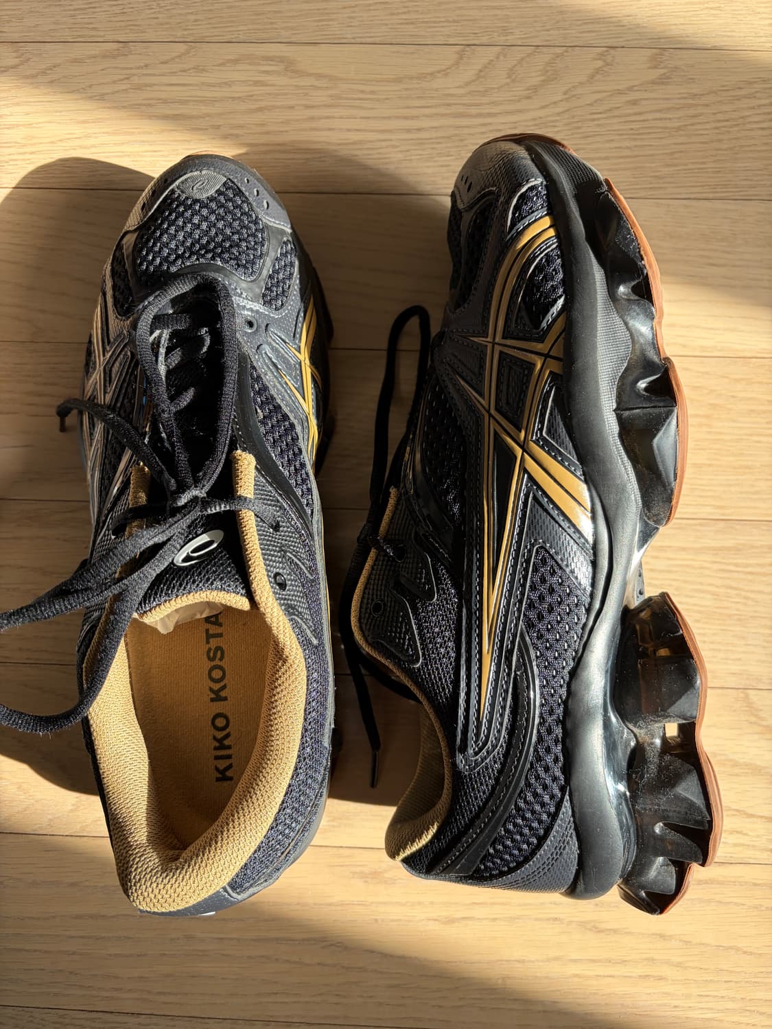 아식스 키코 젤퀀텀 지엔치아 블랙/브라운 상품이미지7