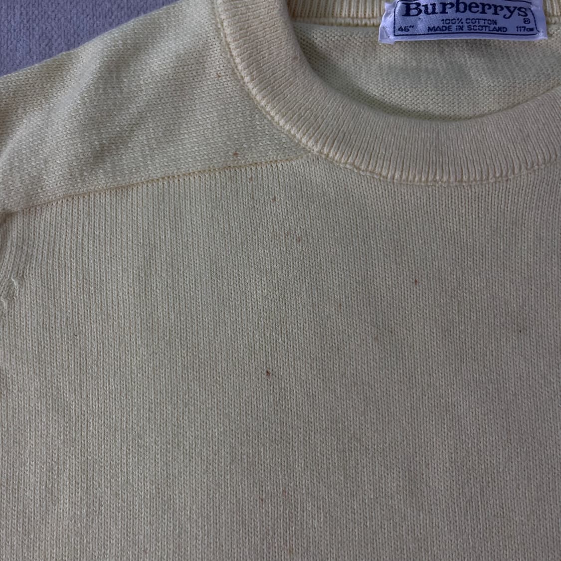 105 버버리 90s 기마로고 코튼 옐로우 니트 상품이미지4