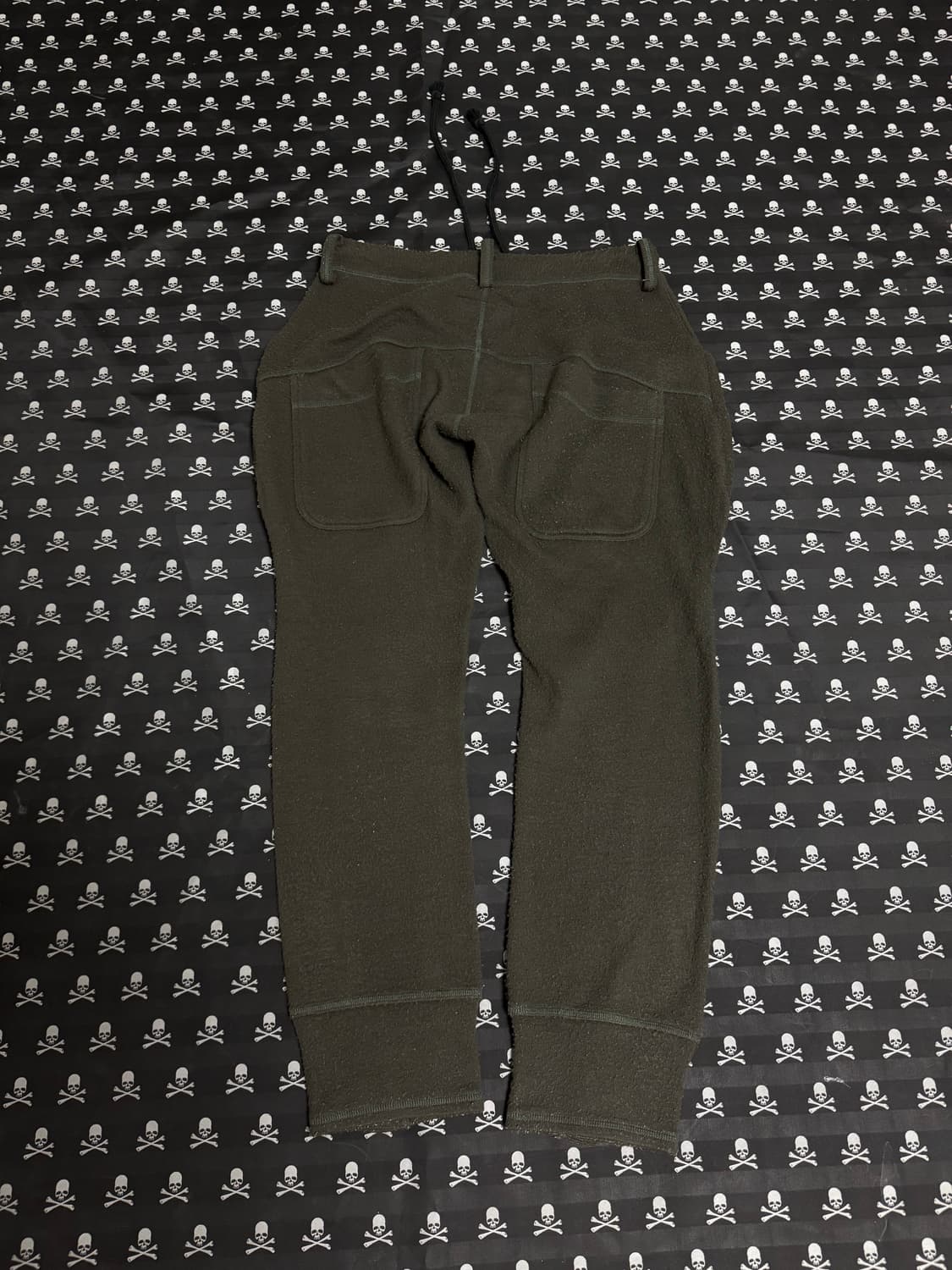“Share Spirit” Fleece Tapered Pants 상품이미지2