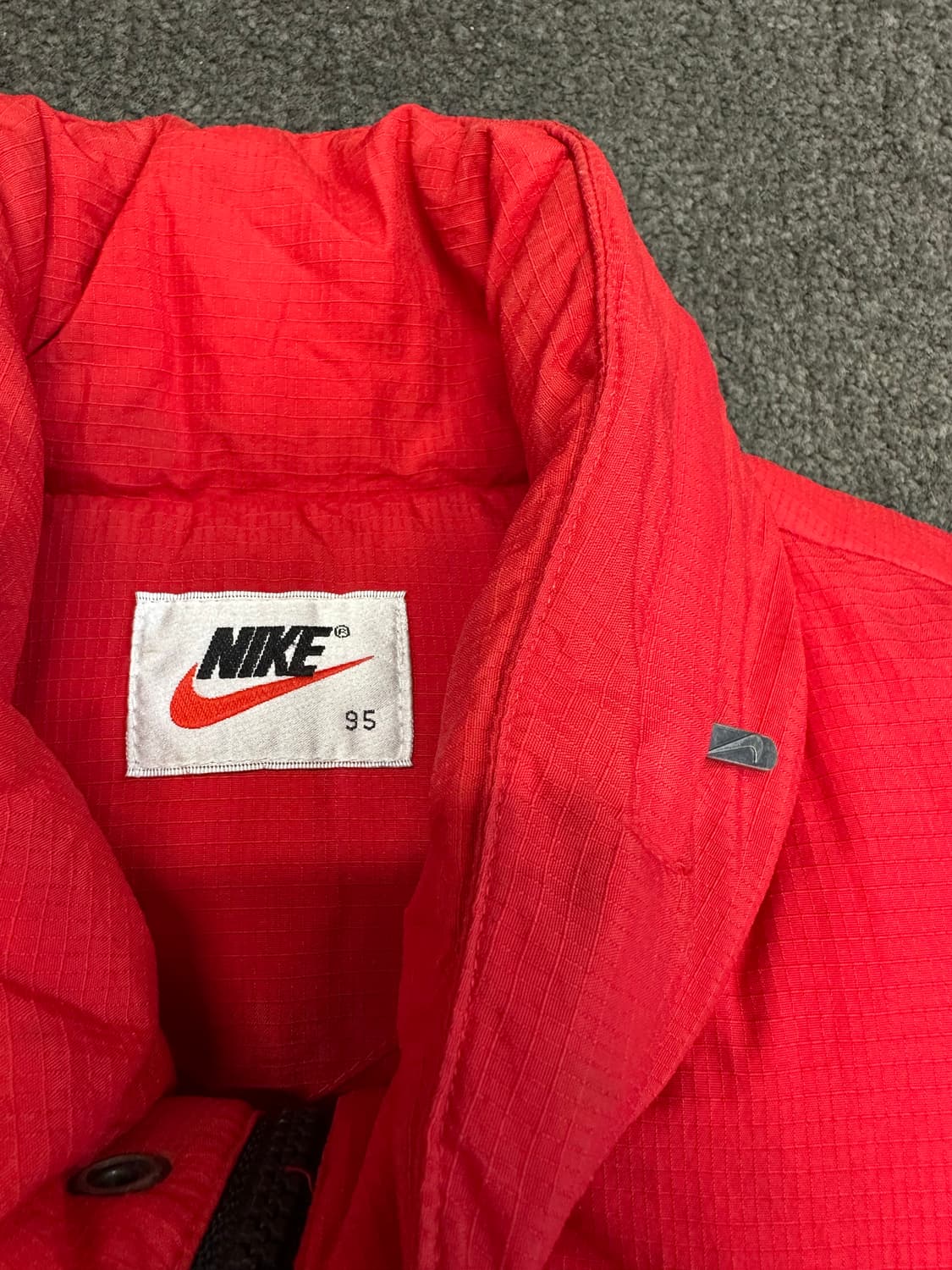 나이키 ACG 오리털 패딩 조끼 M 상품이미지8