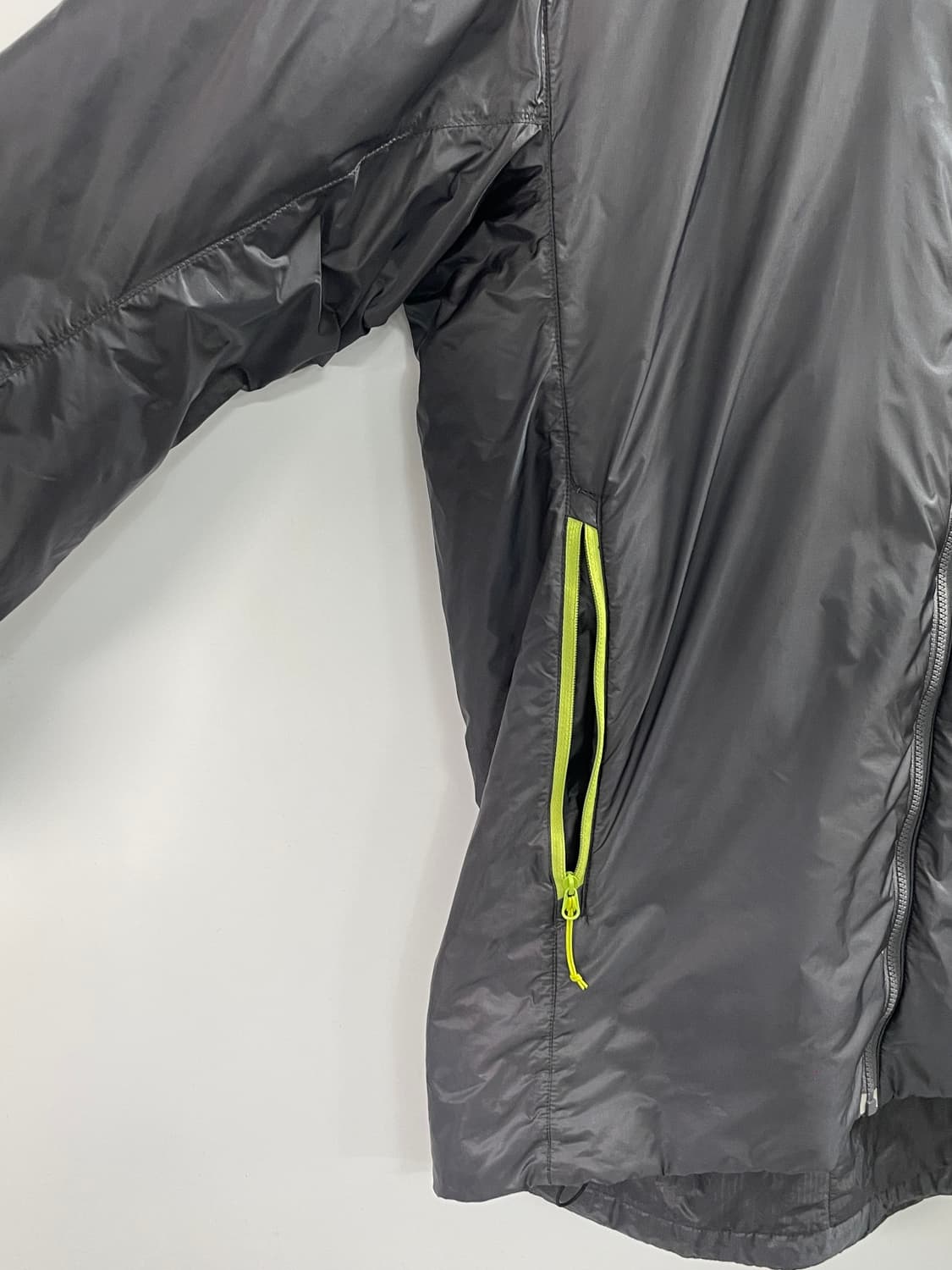 아크테릭스 누클리아이 FL 경량자켓 (on.436) 상품이미지4