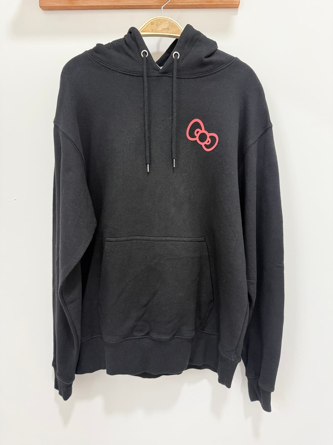 Bruno Mars x Hello Kitty Hoodie 상품이미지2