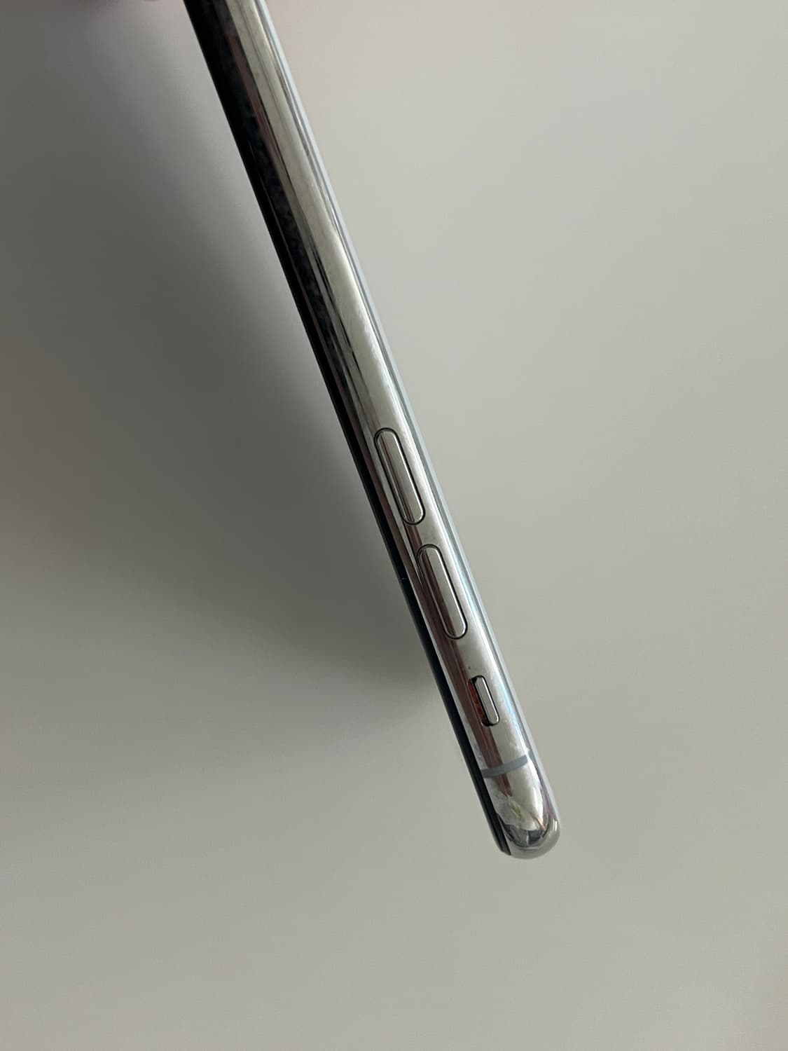 아이폰xs 64GB 실버 상품이미지6
