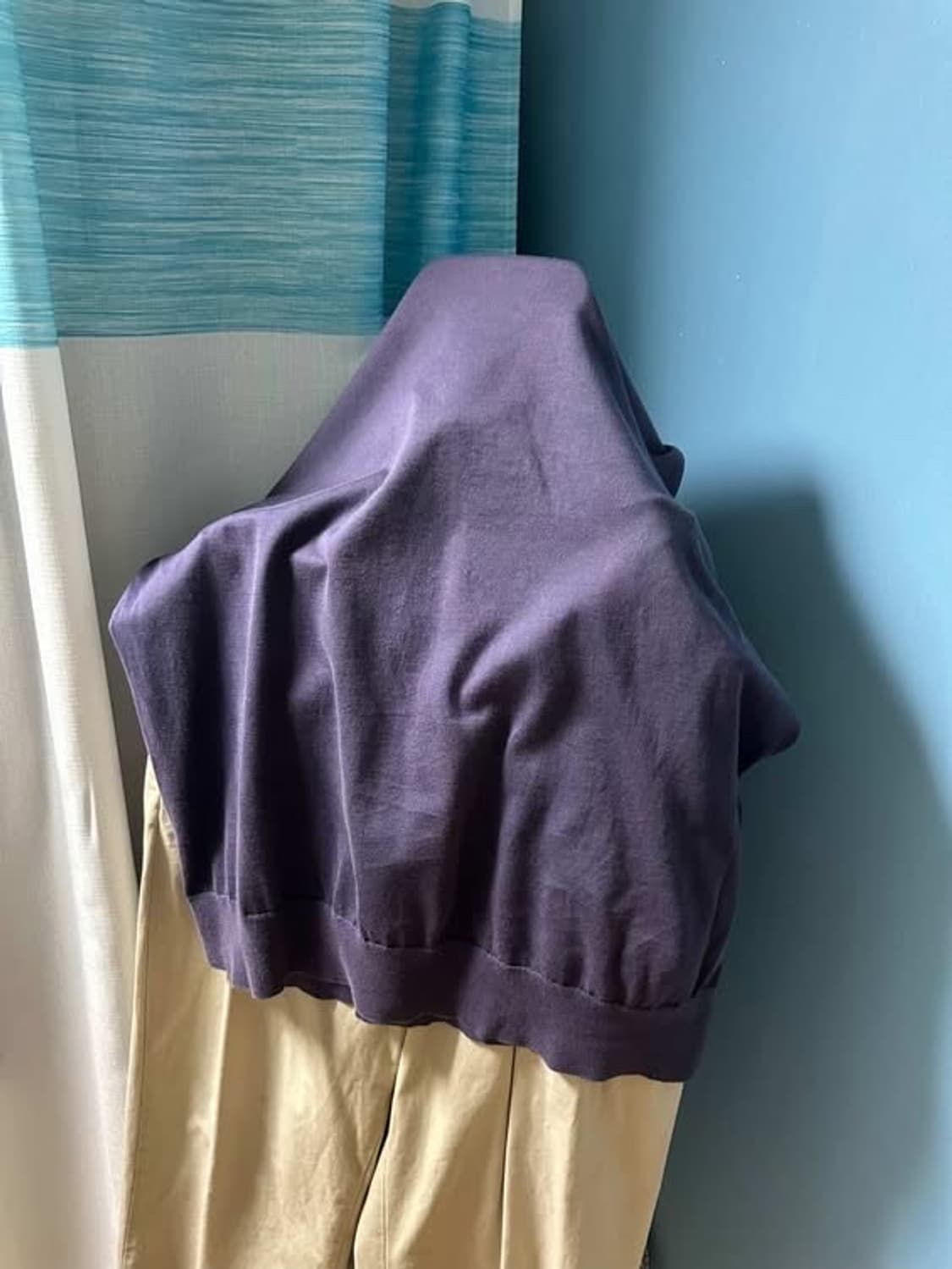 코모리 23ss 18G 크루넥 니트 페이드 네이비 상품이미지4