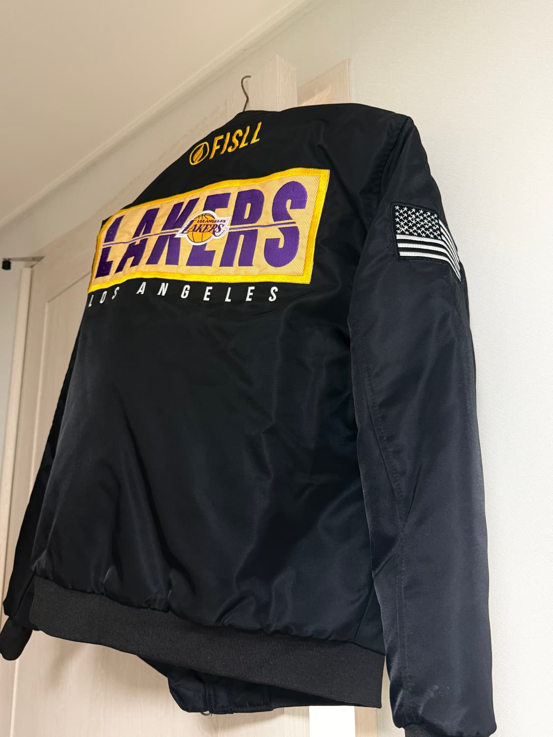 LA Lakers 항공점퍼 블랙 상품이미지4
