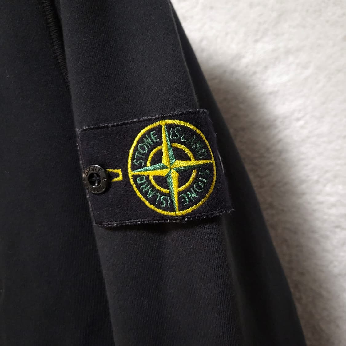 [정품] M / 22SS 스톤아일랜드 맨투맨  상품이미지3