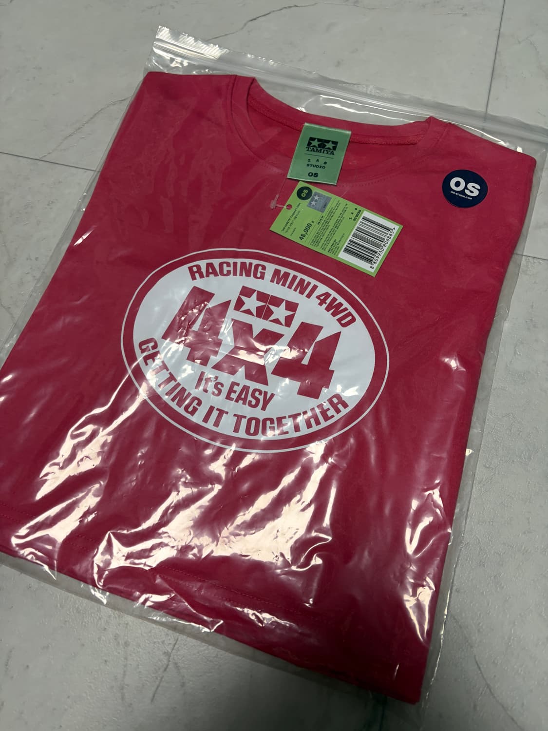 아이앱 스튜디오 x 타미야 아이앱 코멧츠 크롭 티셔츠 핑크 상품이미지2