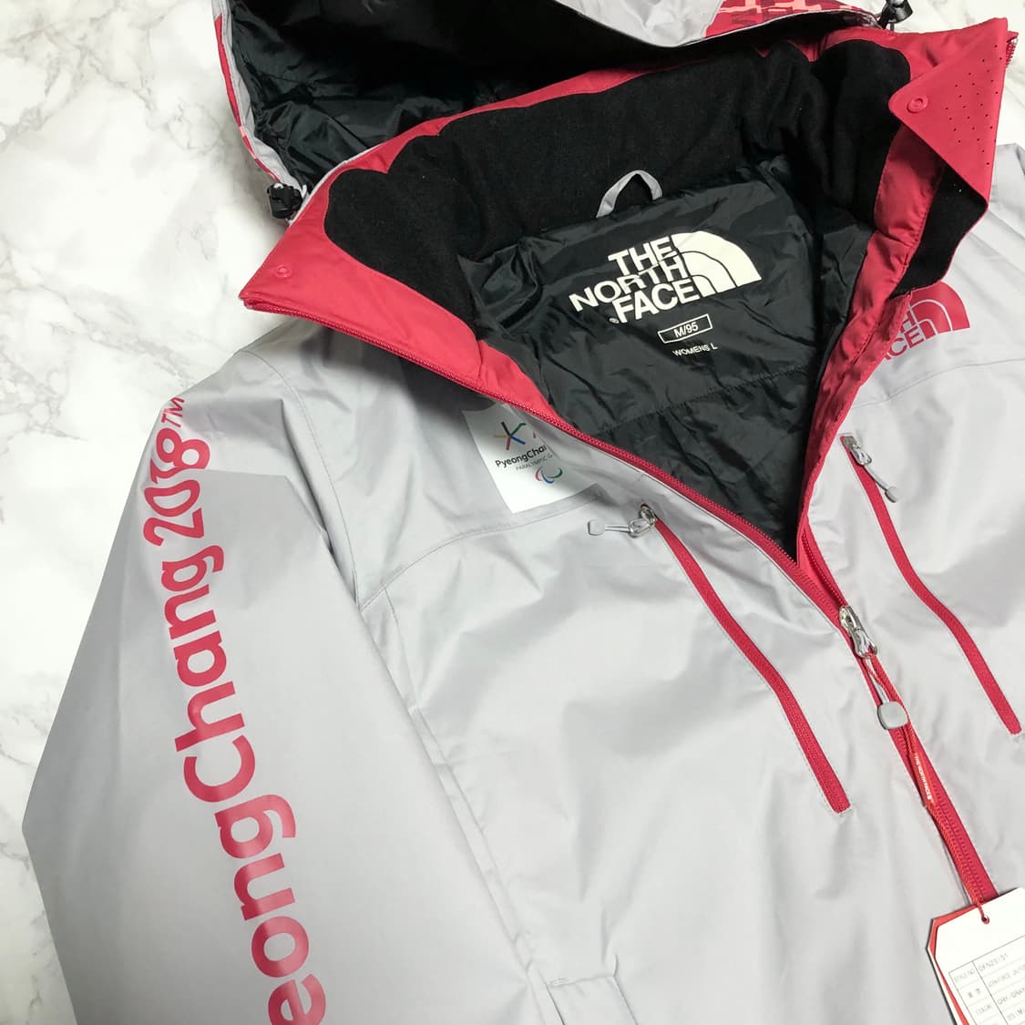 노스페이스 평창올림픽 2018 패딩 자켓 새상품 바람막이 상품이미지3