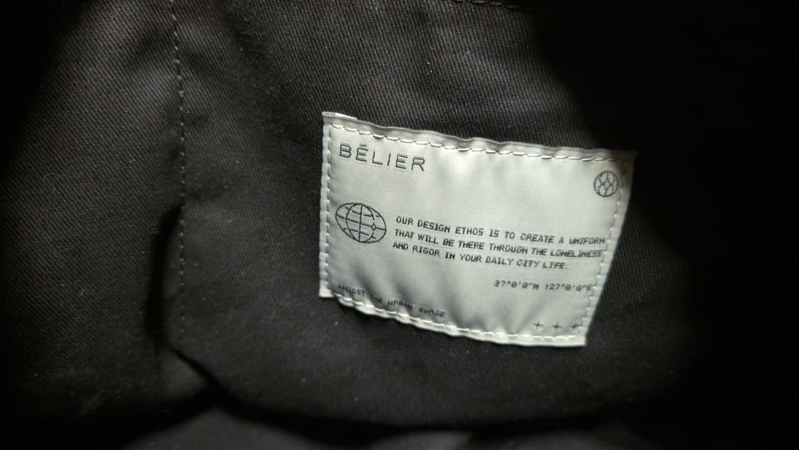 벨리에 달스톤 레더 슬링백 블랙 상품이미지4