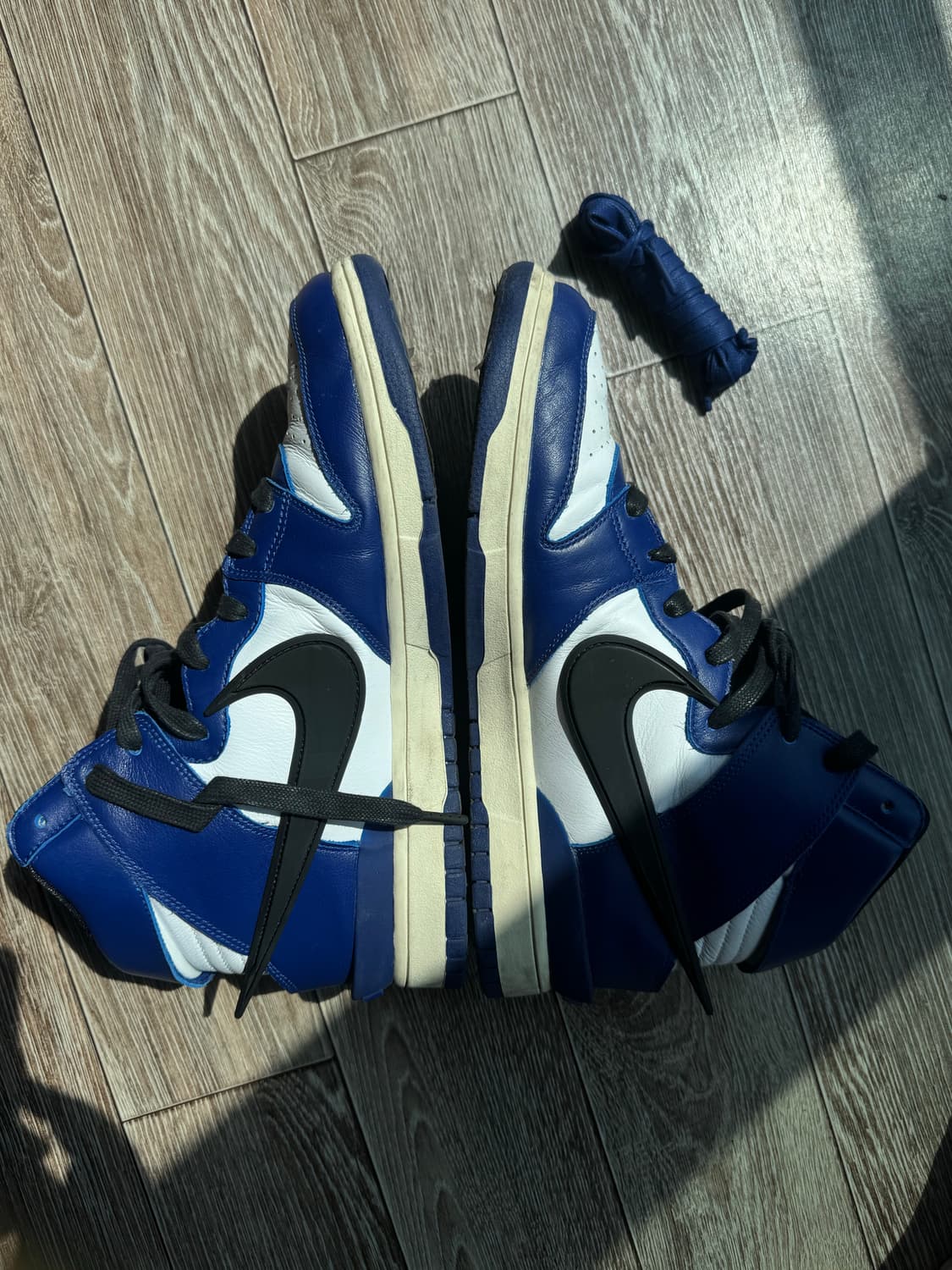 나이키 앰부쉬 덩크 하이 로얄블루 290 상품이미지1