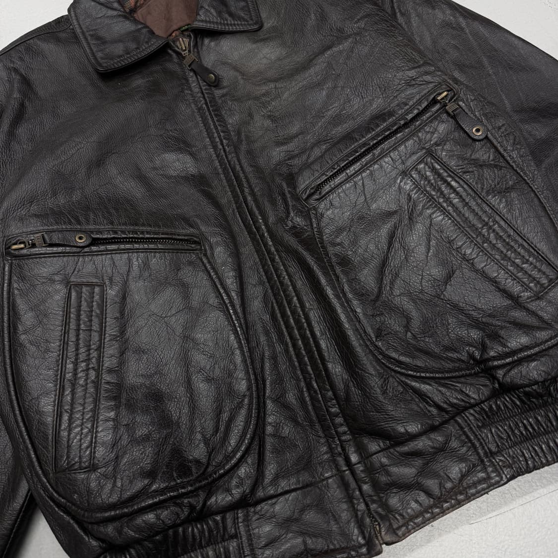 The Hunt 카우레더 소가죽 봄버 가죽자켓 상품이미지4