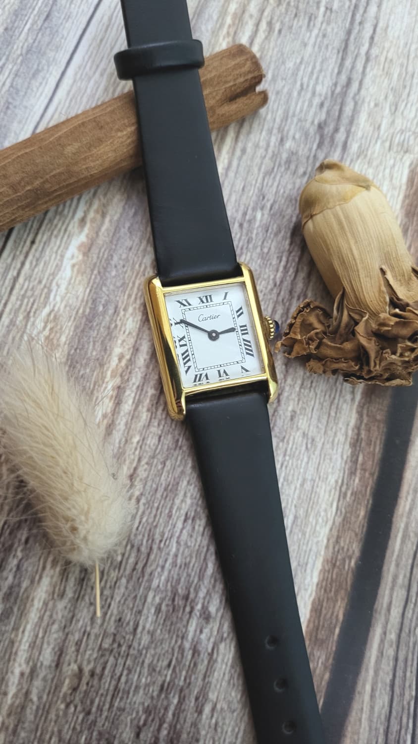 [연말세일] 감정서 포함 정품 까르띠에 프리 머스트 탱크 여성용 수동시계 상품이미지4