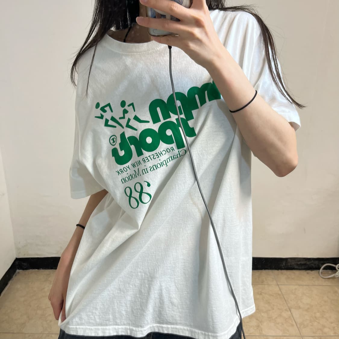 Champion White T-Shirt 상품이미지3