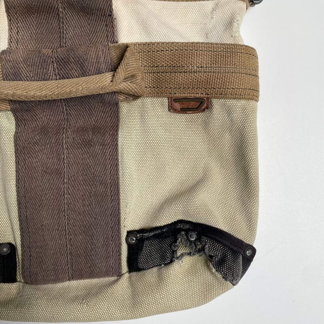 Diesel 캔버스 코튼 크로스 백 상품이미지3