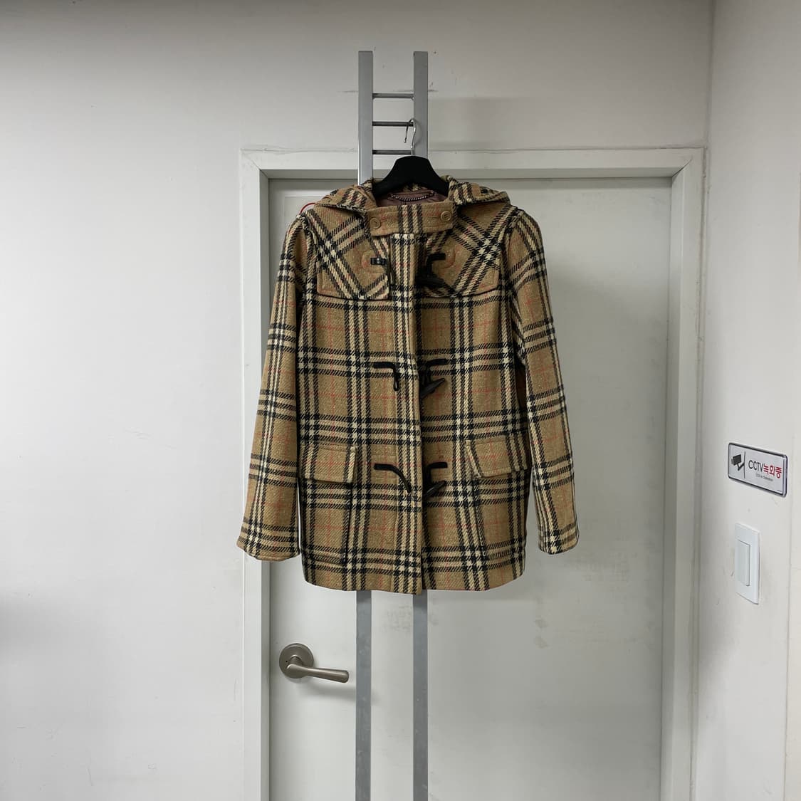 버버리 체크 후드 코트 38(W) 상품이미지1