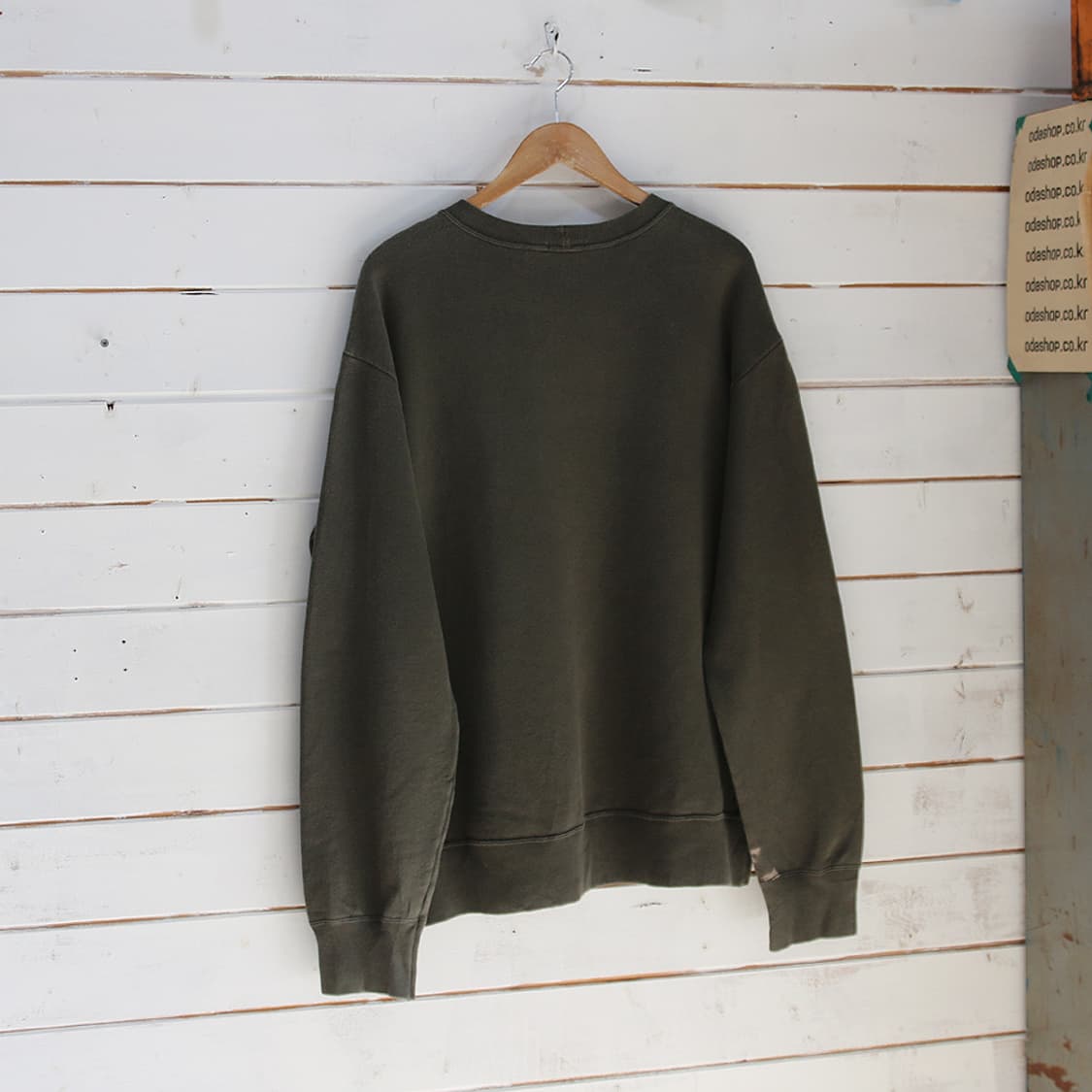 (착용컷) BENETTON 스웻 셔츠 (남성용 105-108) 상품이미지2