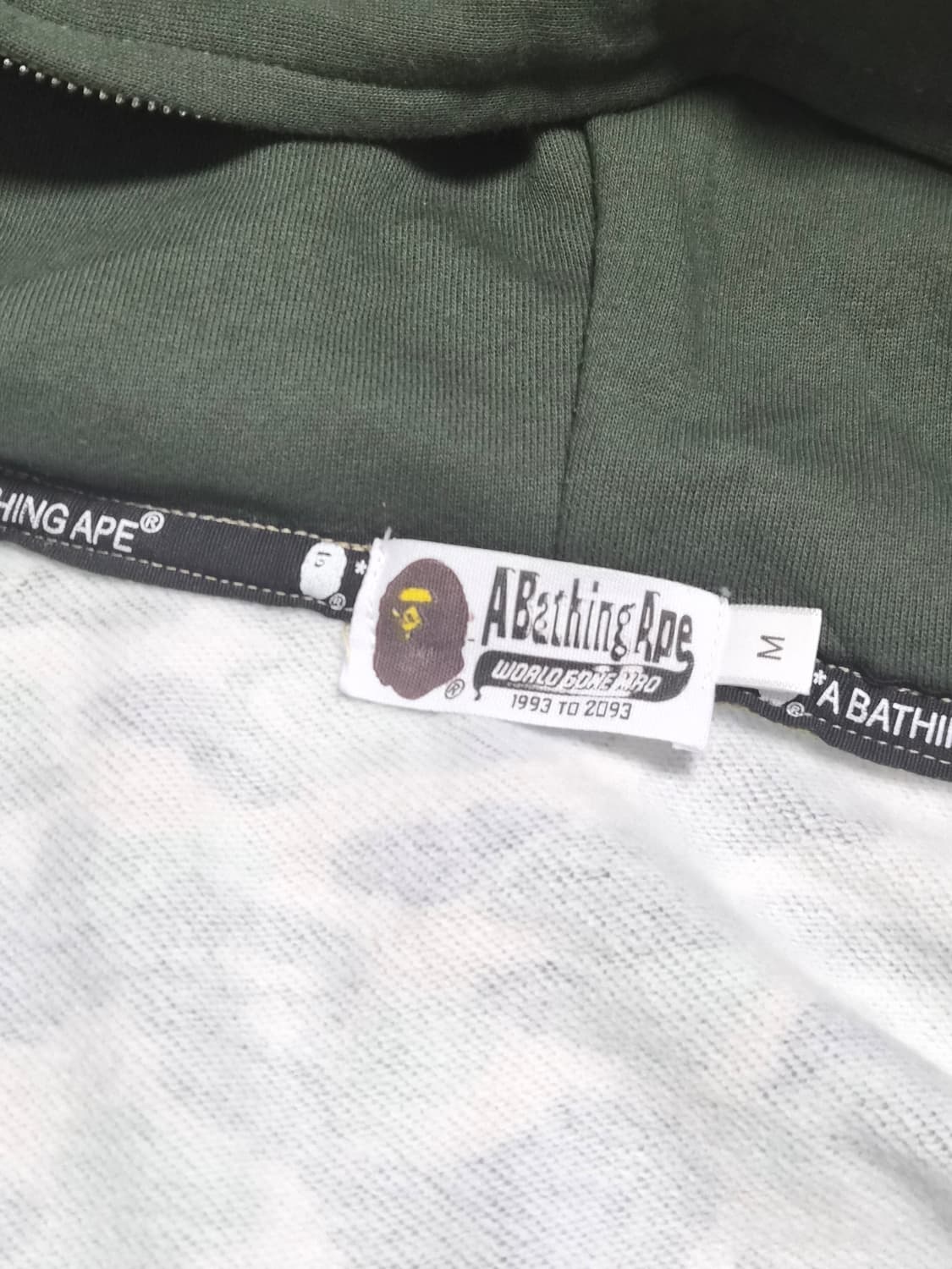 베이프 샤크후드 상품이미지2