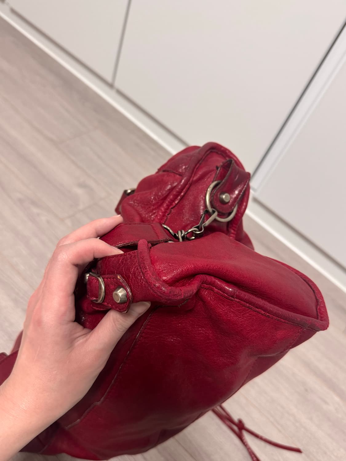 발렌시아가 빈티지 모터백 가방 레드 미디움 상품이미지6