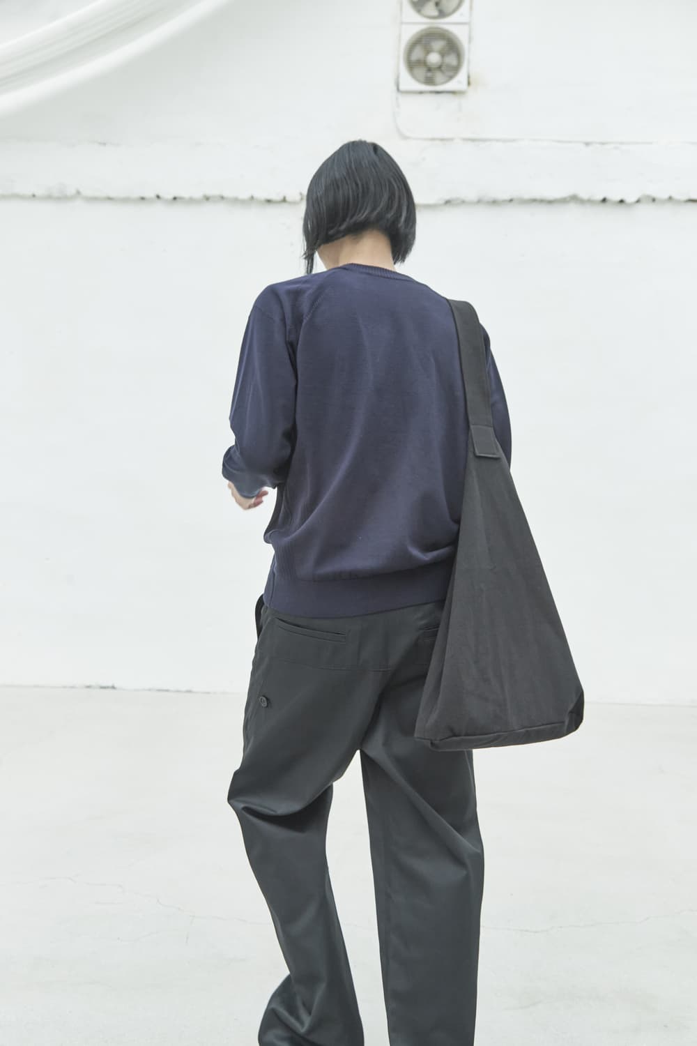epicenter tourist twist bag black 상품이미지2