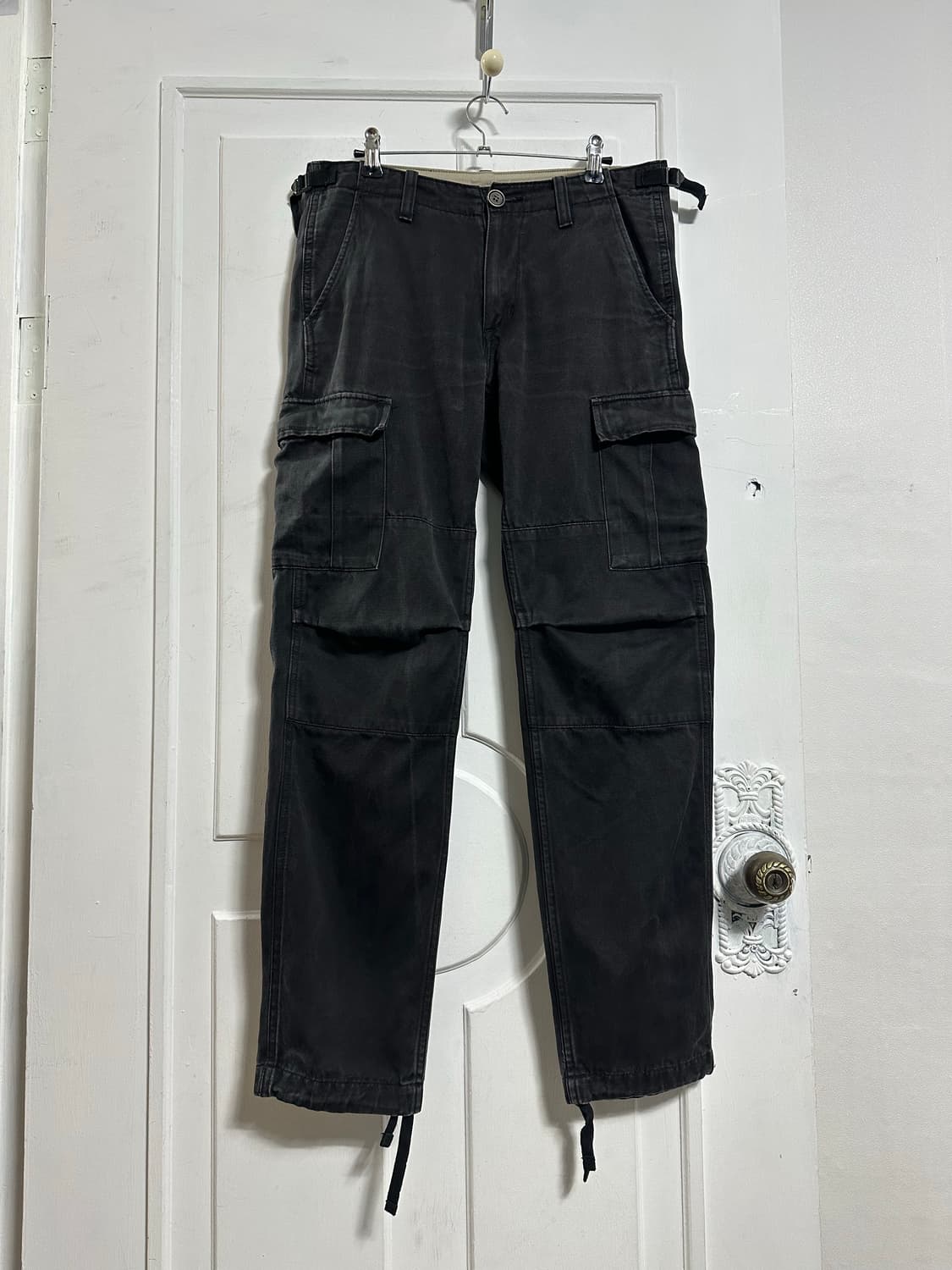 칼하트 WIP 에비에이션 팬츠 상품이미지1