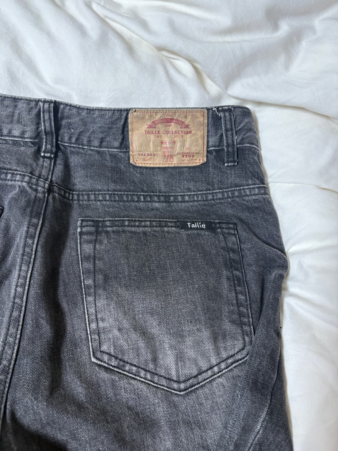 [2] 타일레 워시드 부츠컷 데님팬츠 올드 블랙 상품이미지6