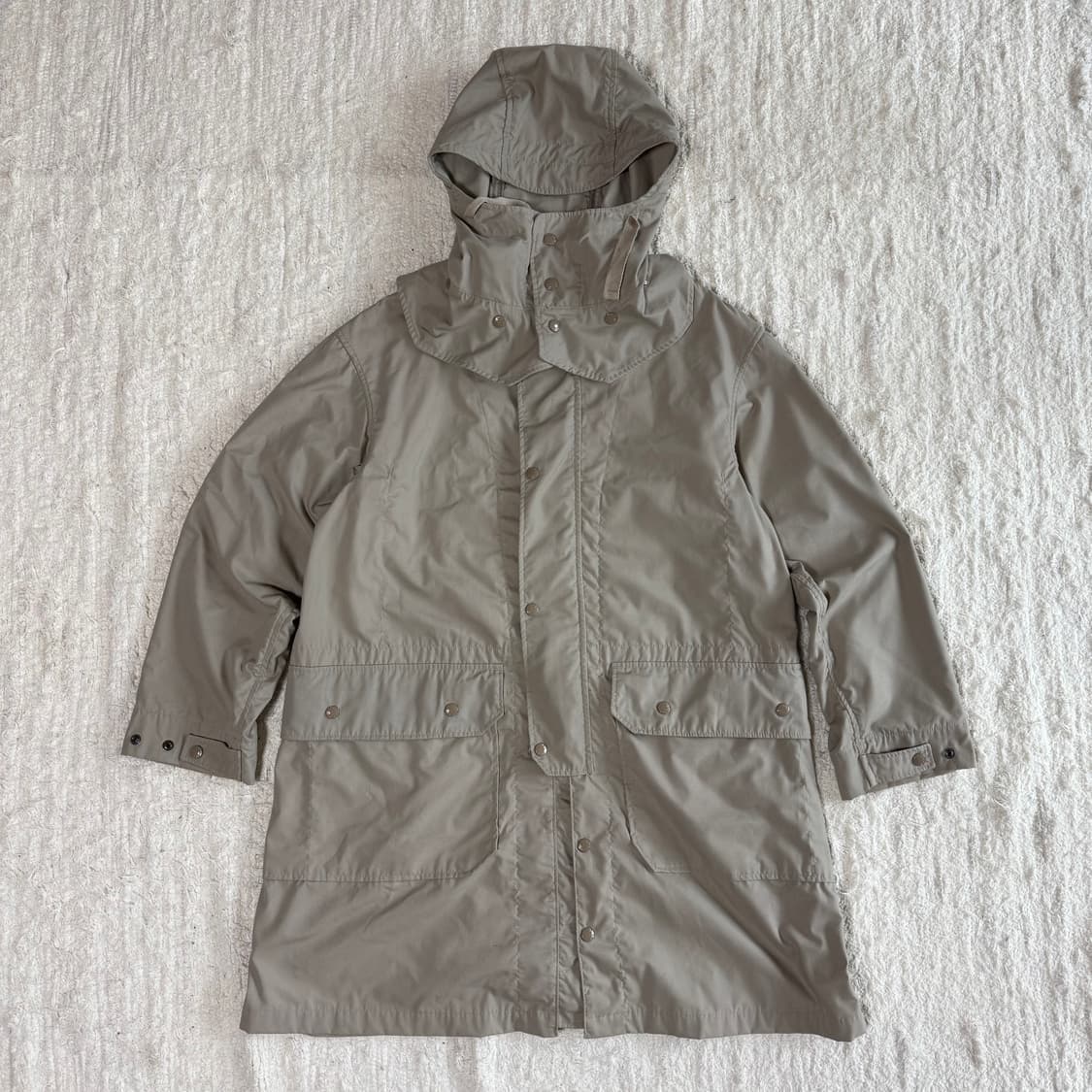 엔지니어드 가먼츠 X 차콜 도쿄 별주 더스터 코트 팝니다 상품이미지2