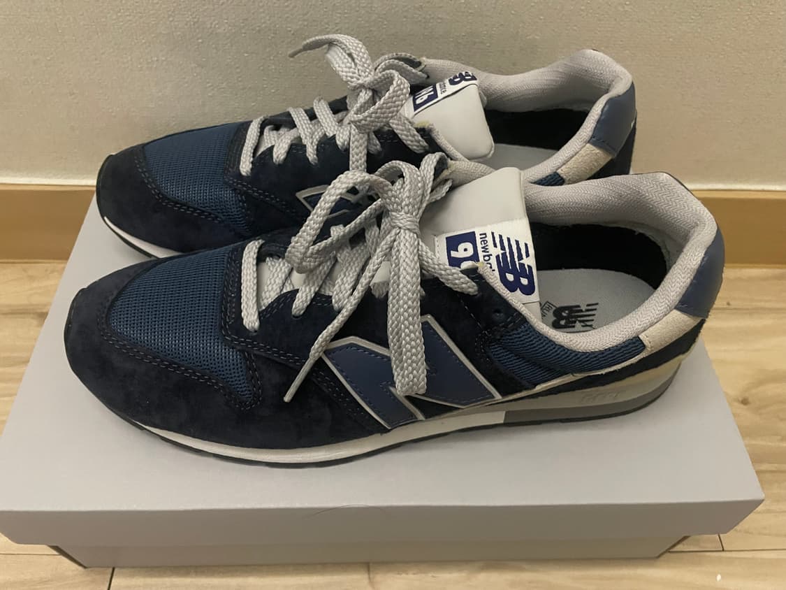 뉴발란스 996네이비 270 상품이미지1