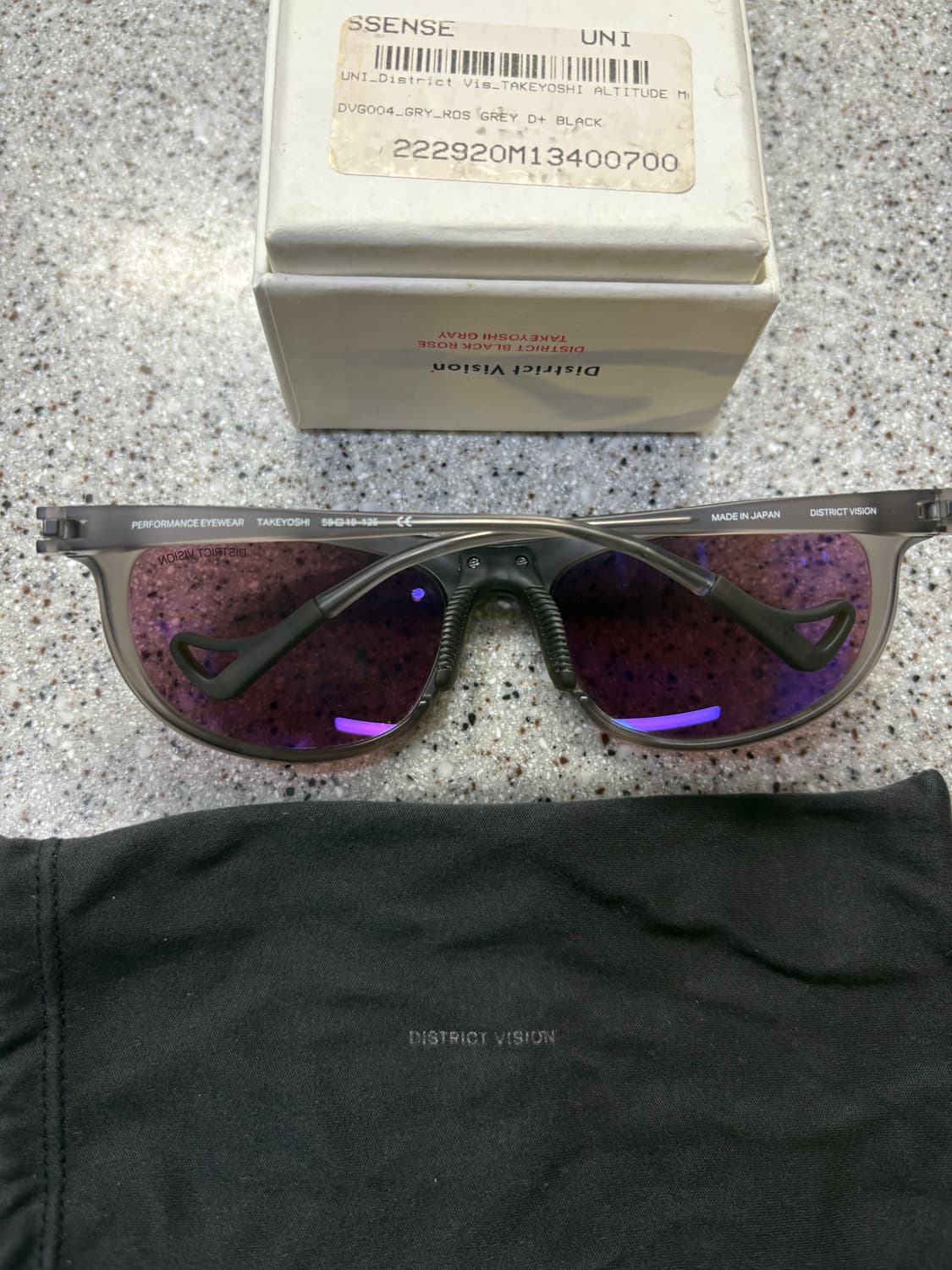 디스트릭트비전 타케요시 그레이 블랙로즈 상품이미지2