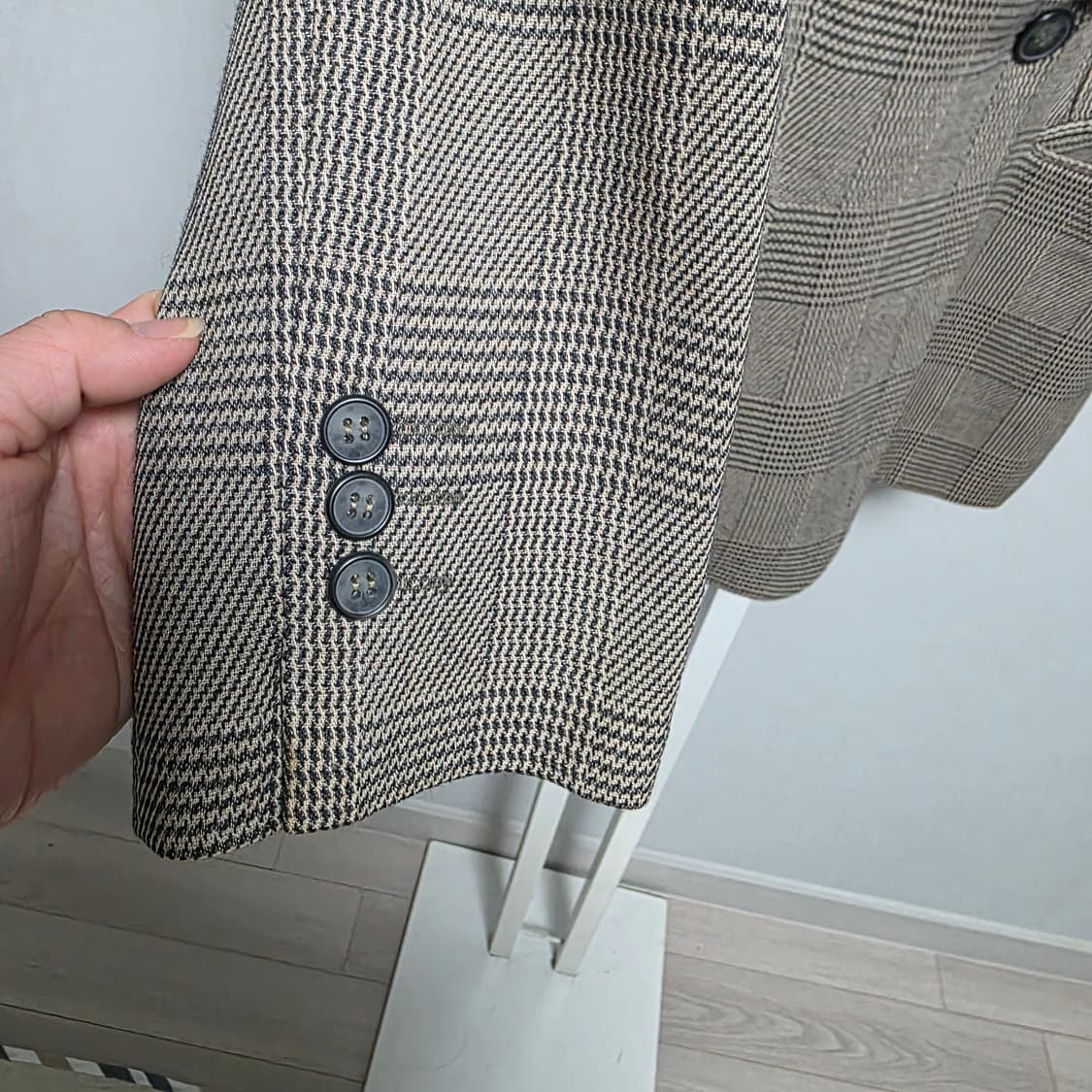 엠포리오 알마니  체크 자켓 상품이미지5