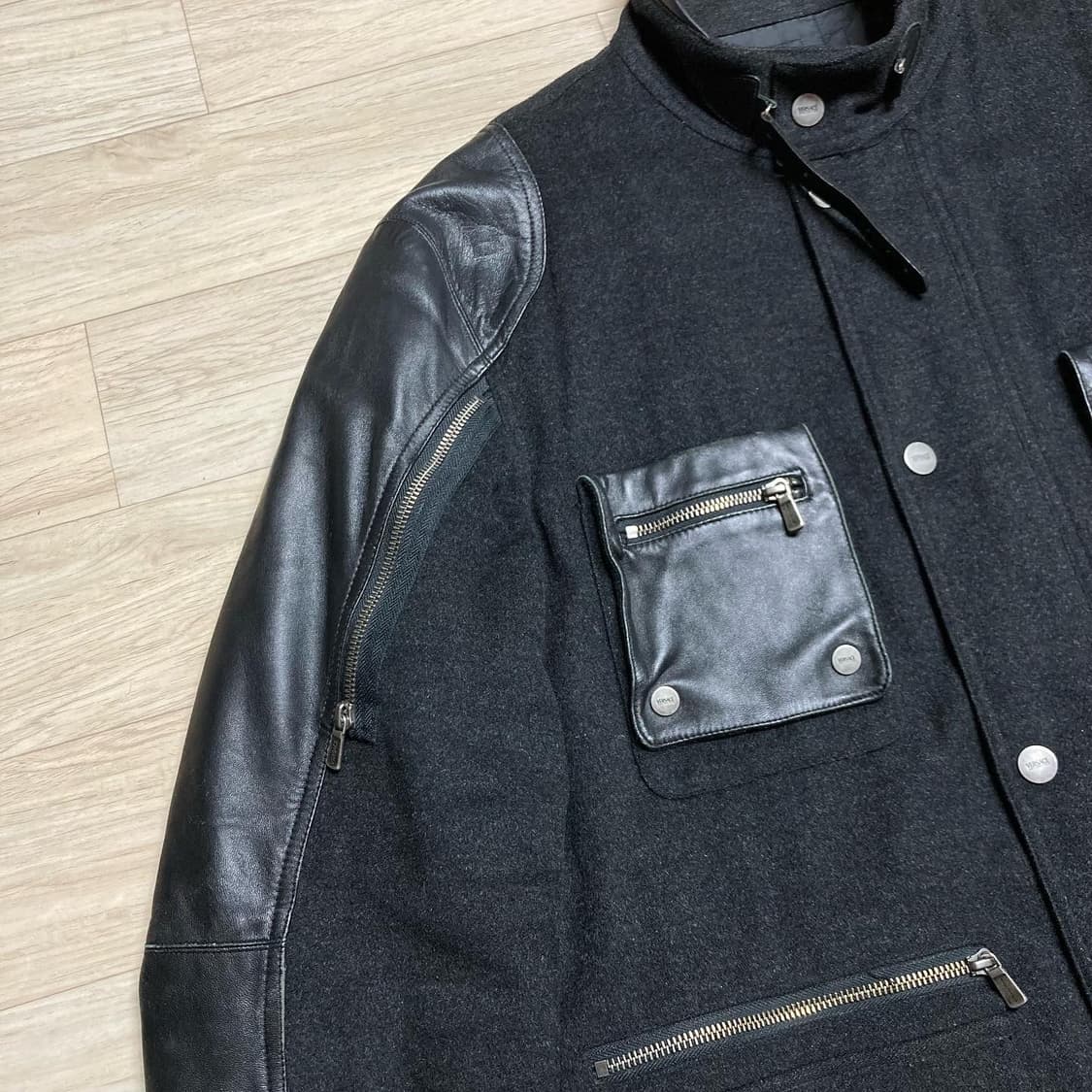 베르사체 컬렉션 레더 캐시미어 자켓 상품이미지4