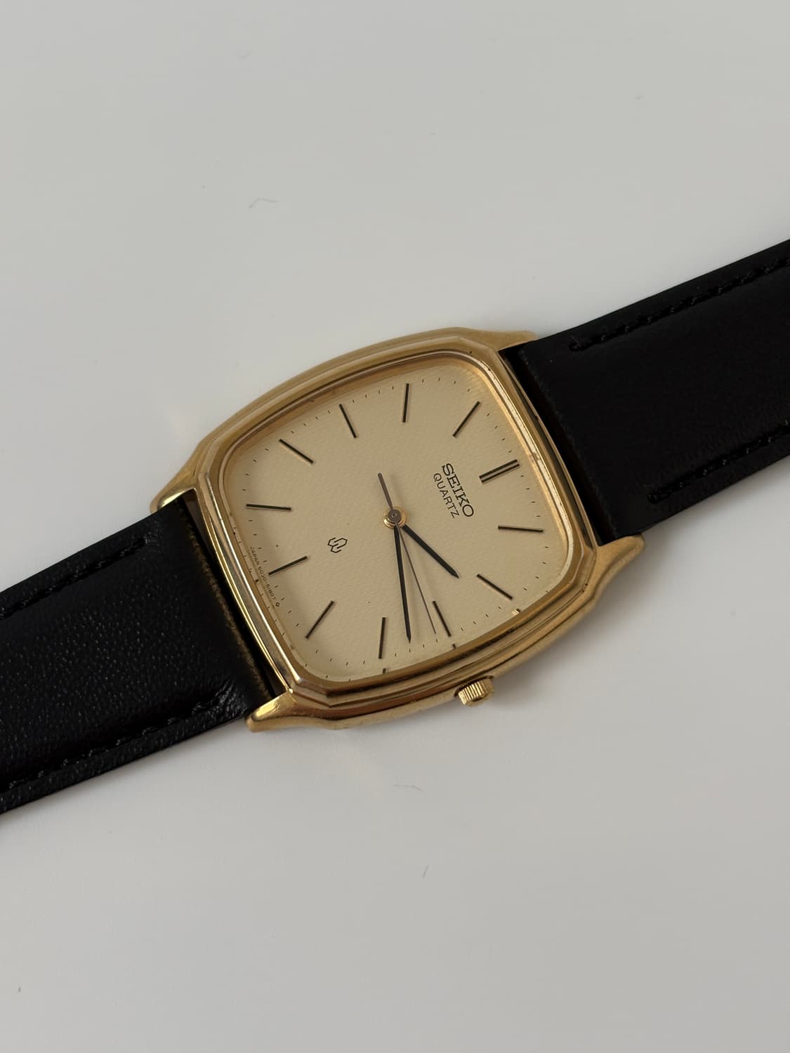 1980s Chariot Texture Gold Tank Quartz 상품이미지4