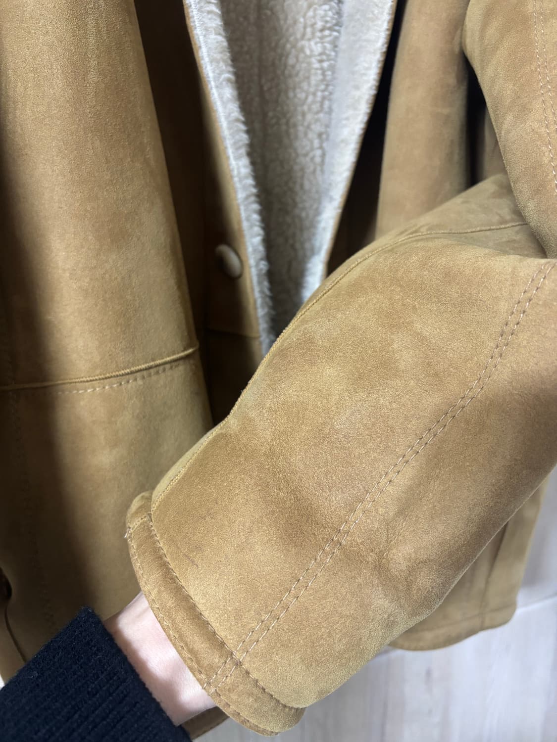 르917 르셉템버 리버시블 무스탕 상품이미지4