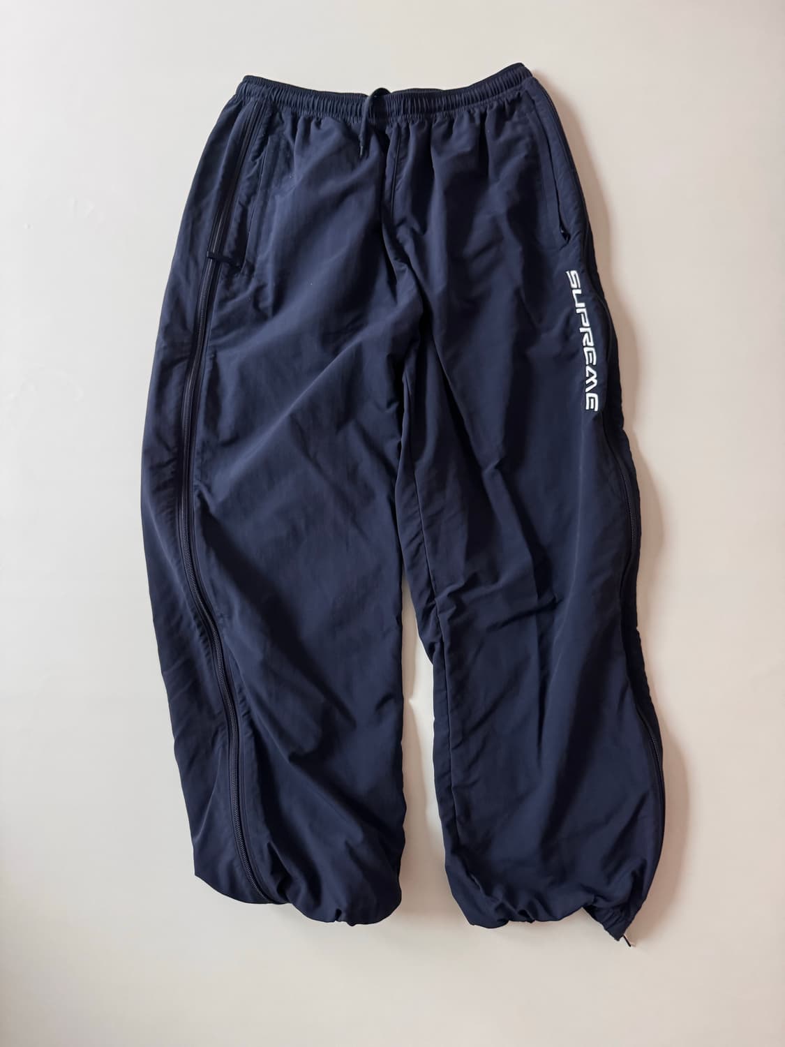 24fw 슈프림 웜업 팬츠 상품이미지1