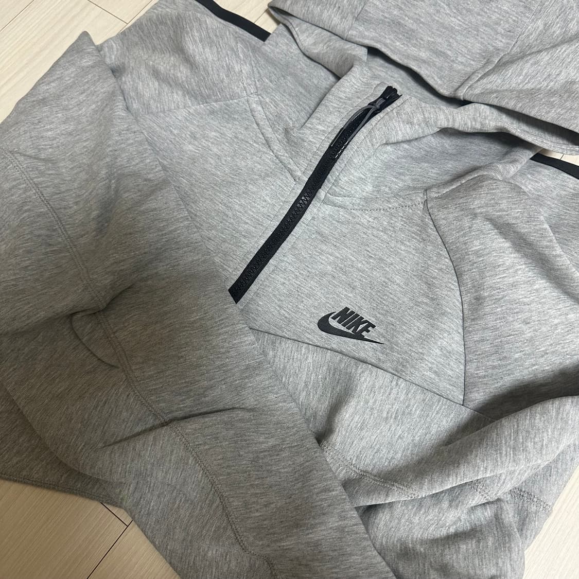 나이키 테크팩 후드집업 상품이미지2