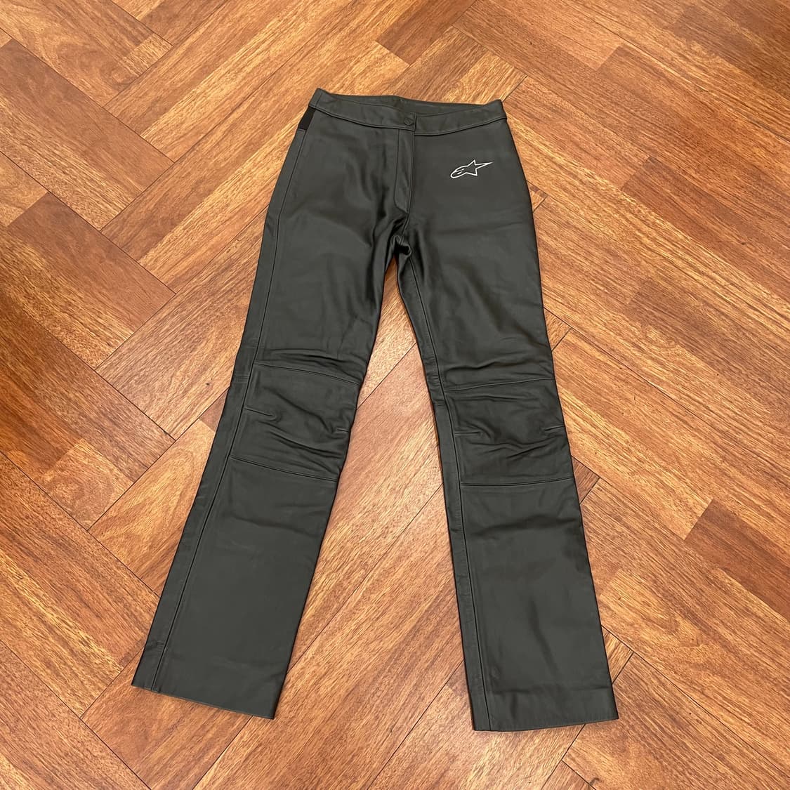 알파인스타 카우레더 팬츠 상품이미지1