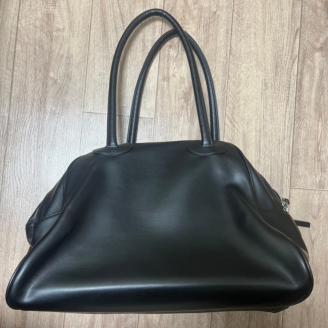 크리스틴프로젝트 투지퍼백 블랙 상품이미지1