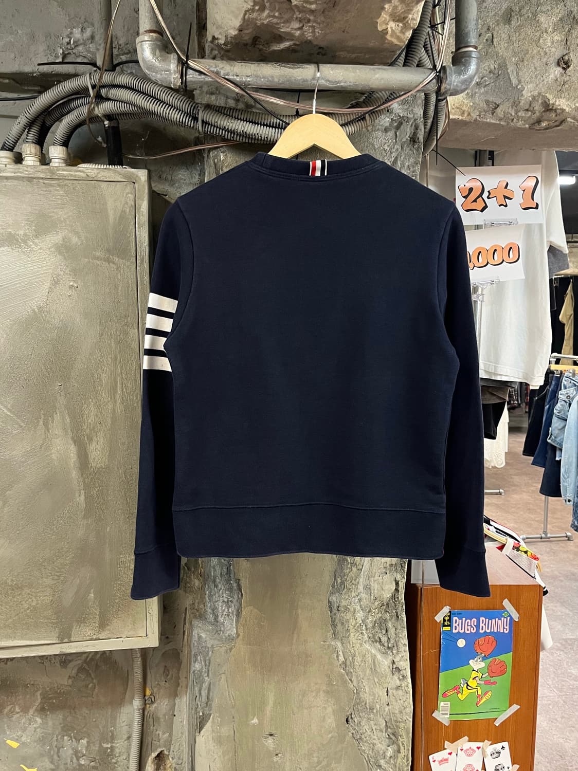 톰브라운 루프백 4-바 맨투맨 네이비 2 #csz3935 상품이미지2