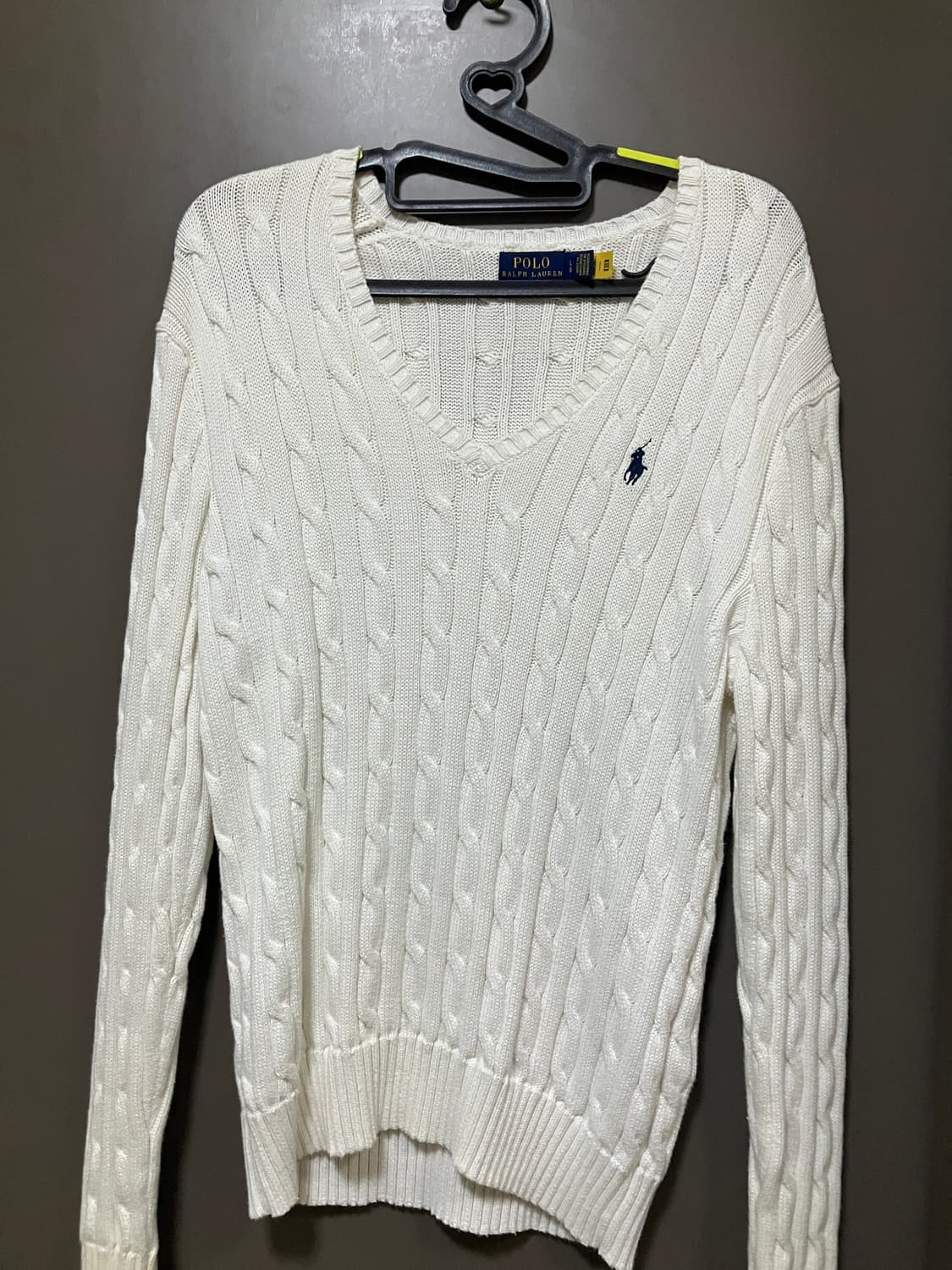 폴로 브이넥 케이블 니트 L 상품이미지1