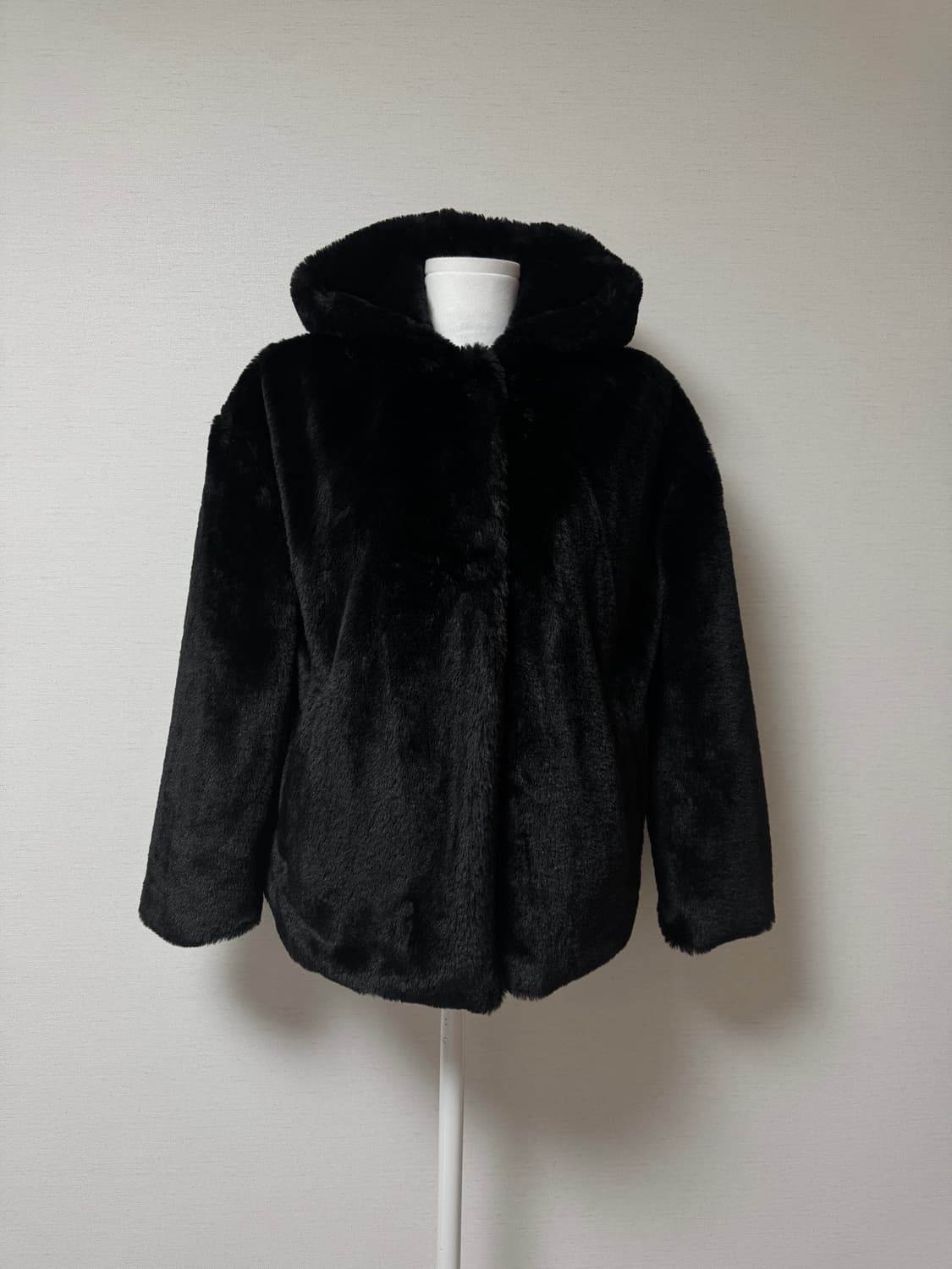 자라) 블랙 후드 퍼 자켓 상품이미지1